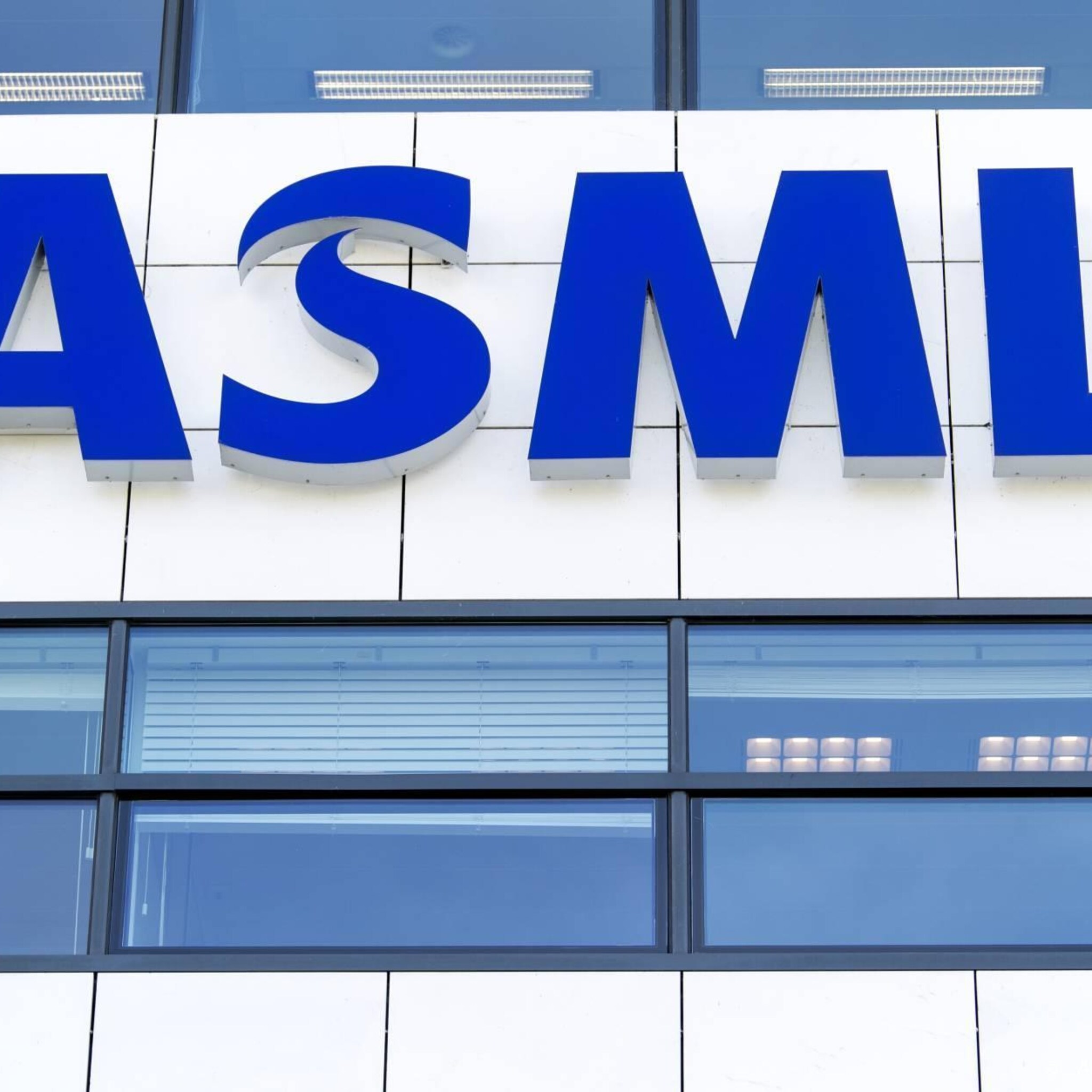 asml voorziet weinig last van strengere regels vs