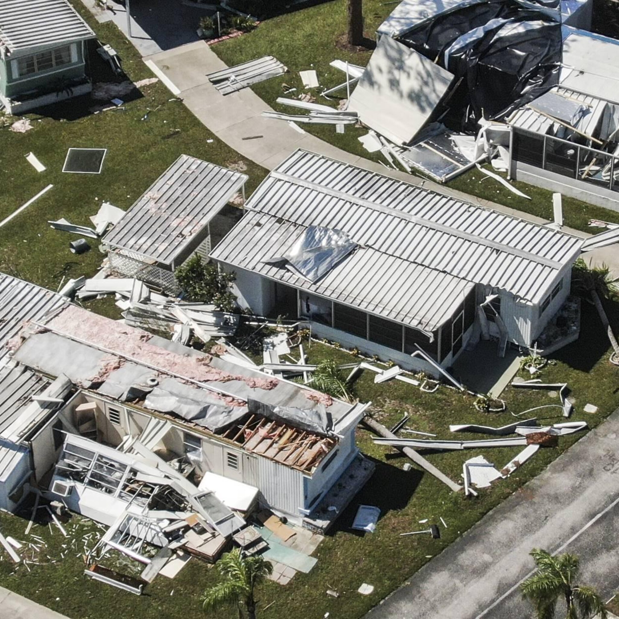 herverzekeraar swiss re rekent op rode cijfers door orkaan ian