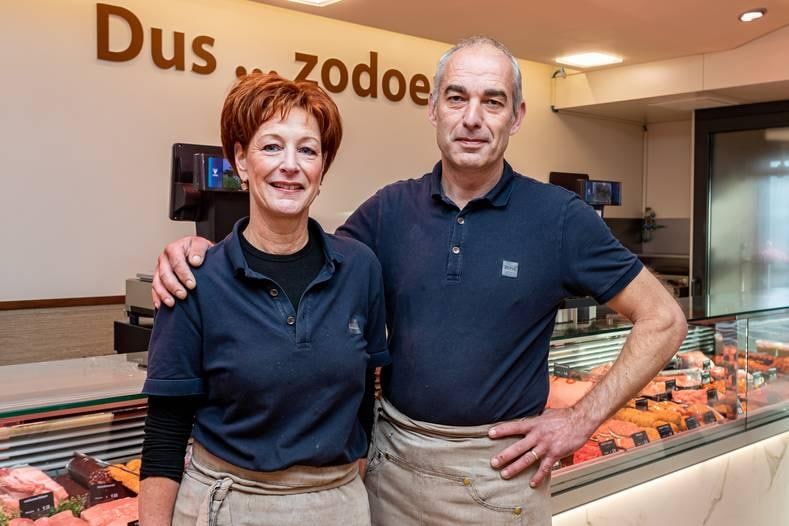 Slagersechtpaar Marleen en Frank van der Zande: ,,In een bedrijf zijn er altijd mindere jaren, maar we zijn dankbaar voor wat we hebben.” Foto: Pix4profs/Iman Fase.