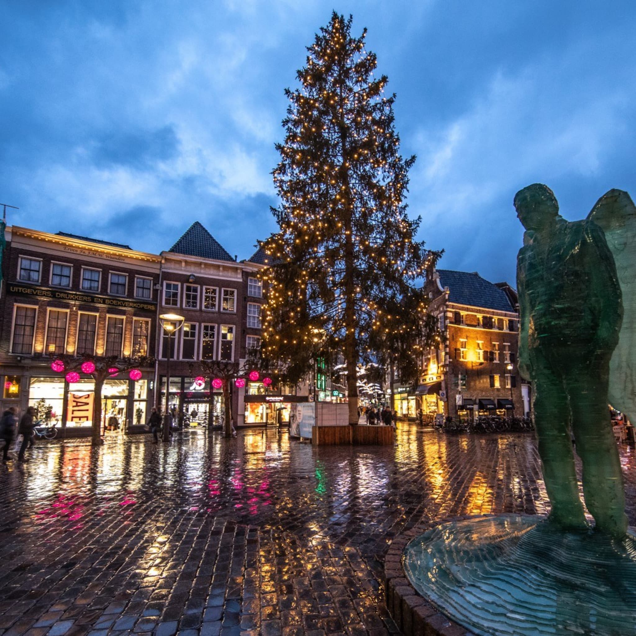 inretail s nachts sfeerverlichting in winkelstraten onnodig