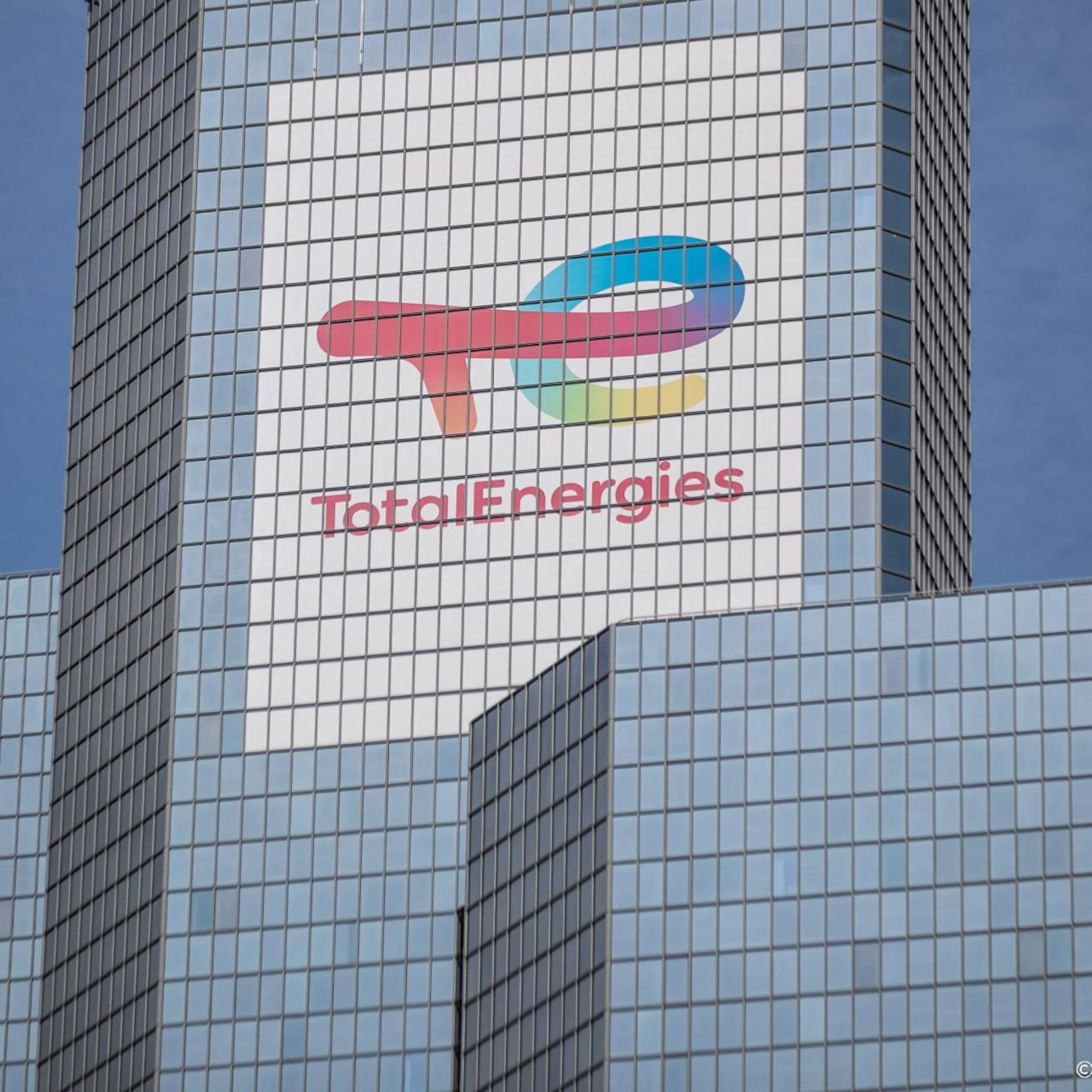 afp totalenergies beticht van medeplichtigheid oorlogsmisdaden