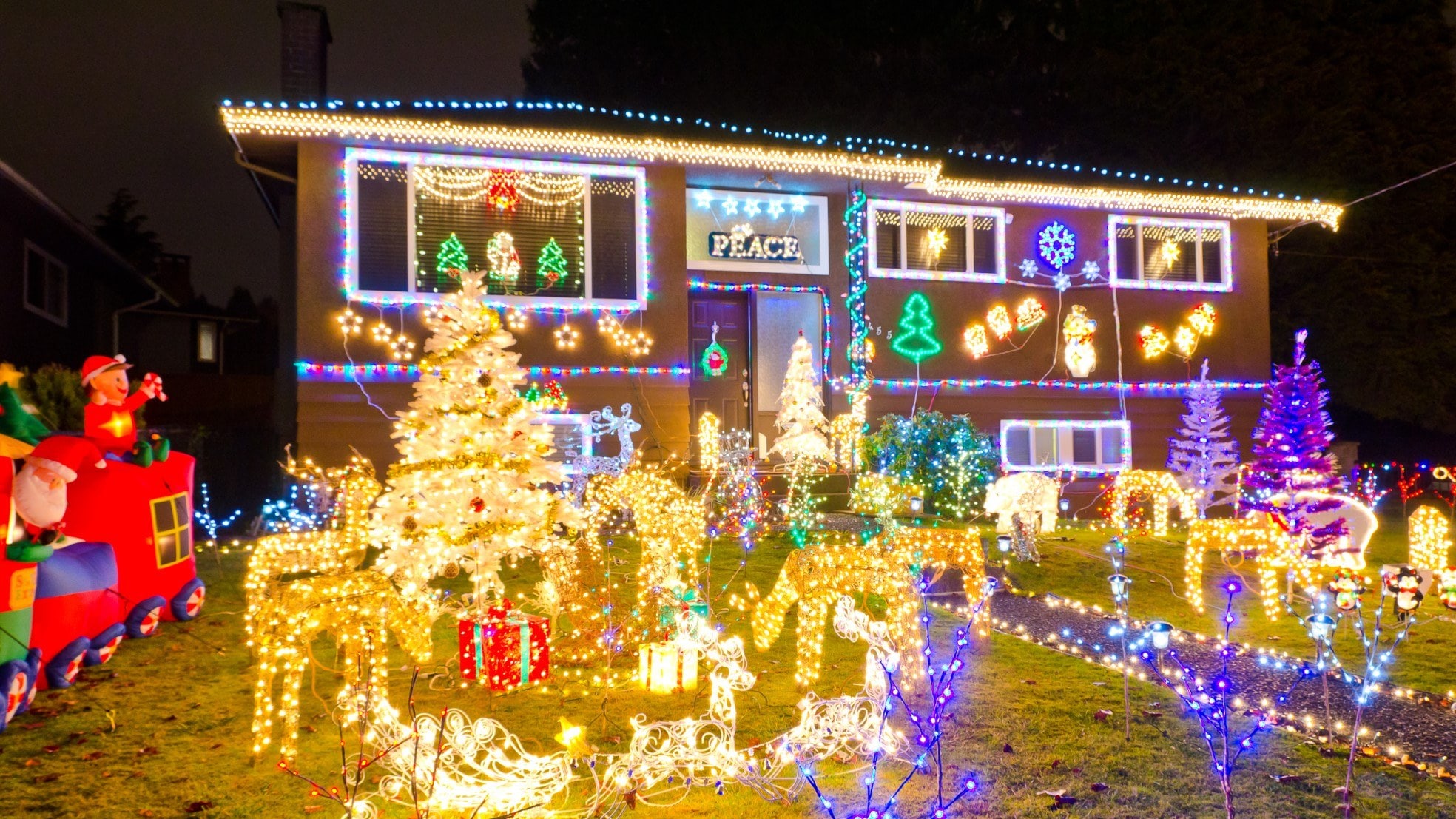 In normale jaren gaat er landelijk gezien een paar 100 miljoen euro om in alles wat met Kerst te maken heeft. Foto: Shutterstock