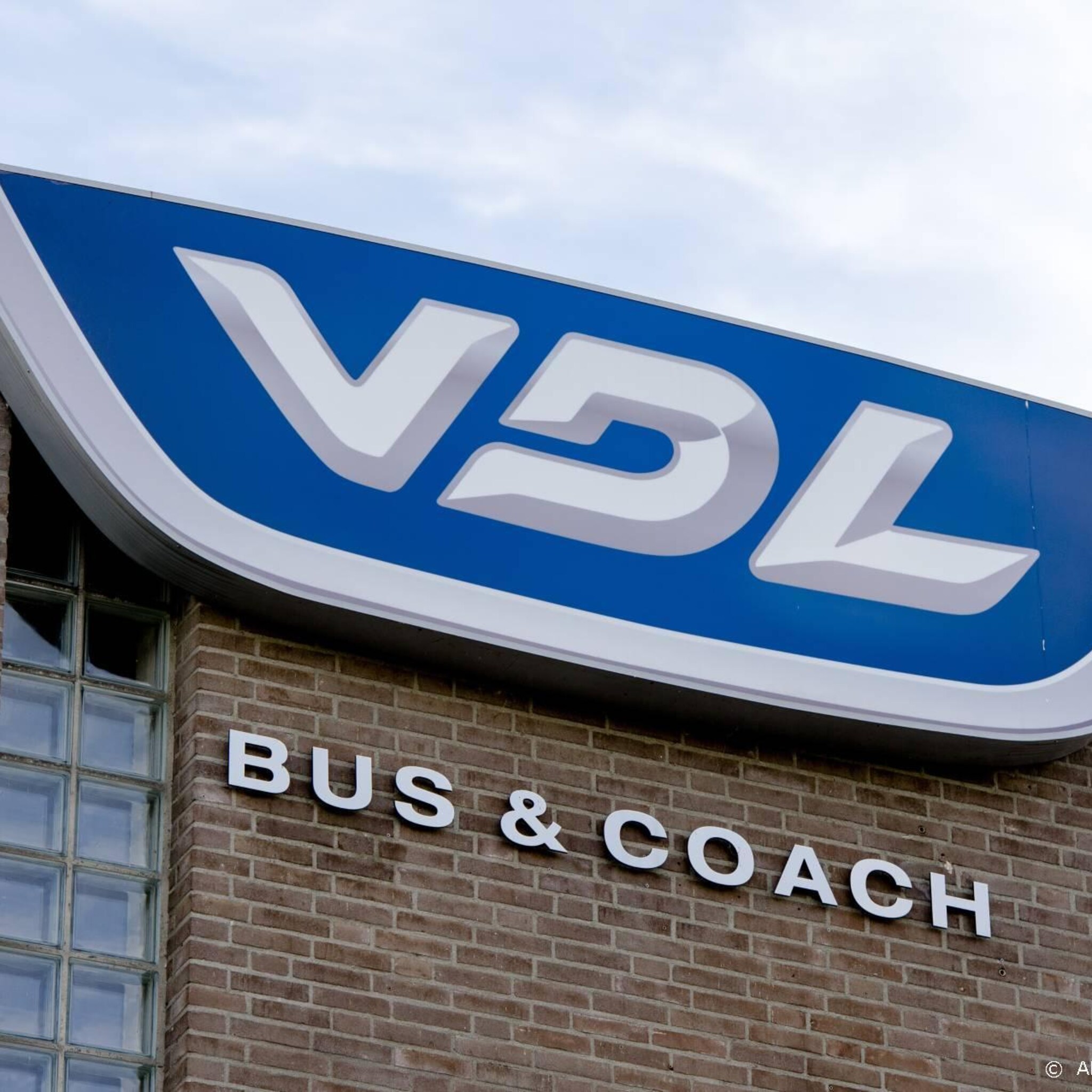 rwe en vdl gaan batterijen elektrische bussen hergebruiken