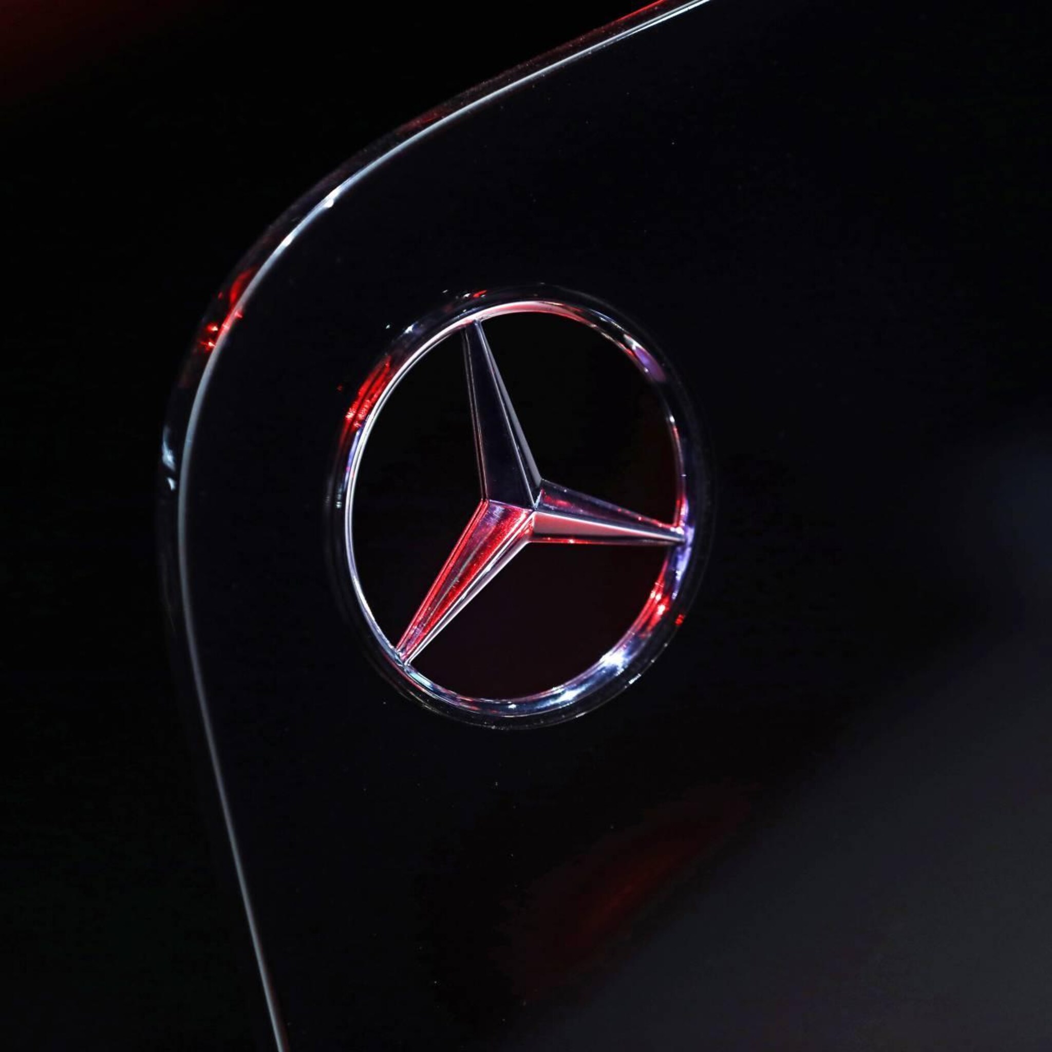mercedes benz verkoopt ondanks inflatiezorgen meer luxeauto s