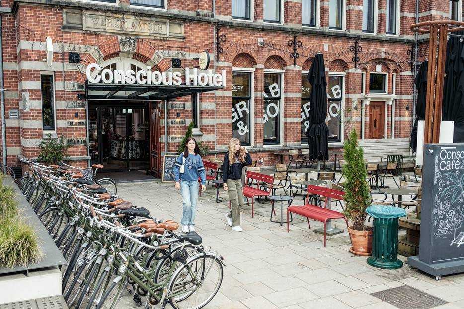 Conscious Hotel Westerpark. De milieuhotels werden afgelopen zomer overgenomen door investeerder Nipa. Foto: Jakob van Vliet/Het Parool.