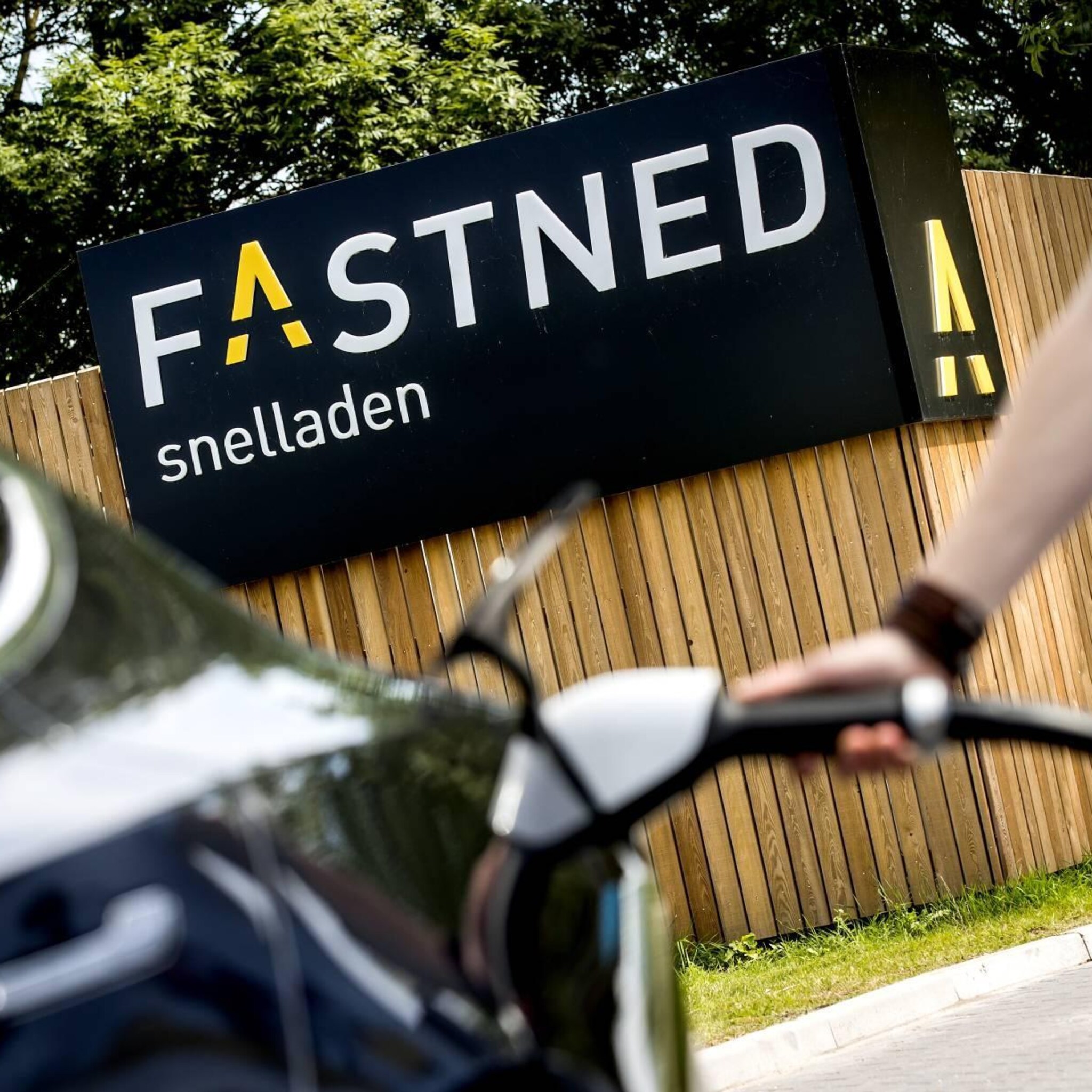 sterke omzetgroei voor aanbieder laadpunten fastned