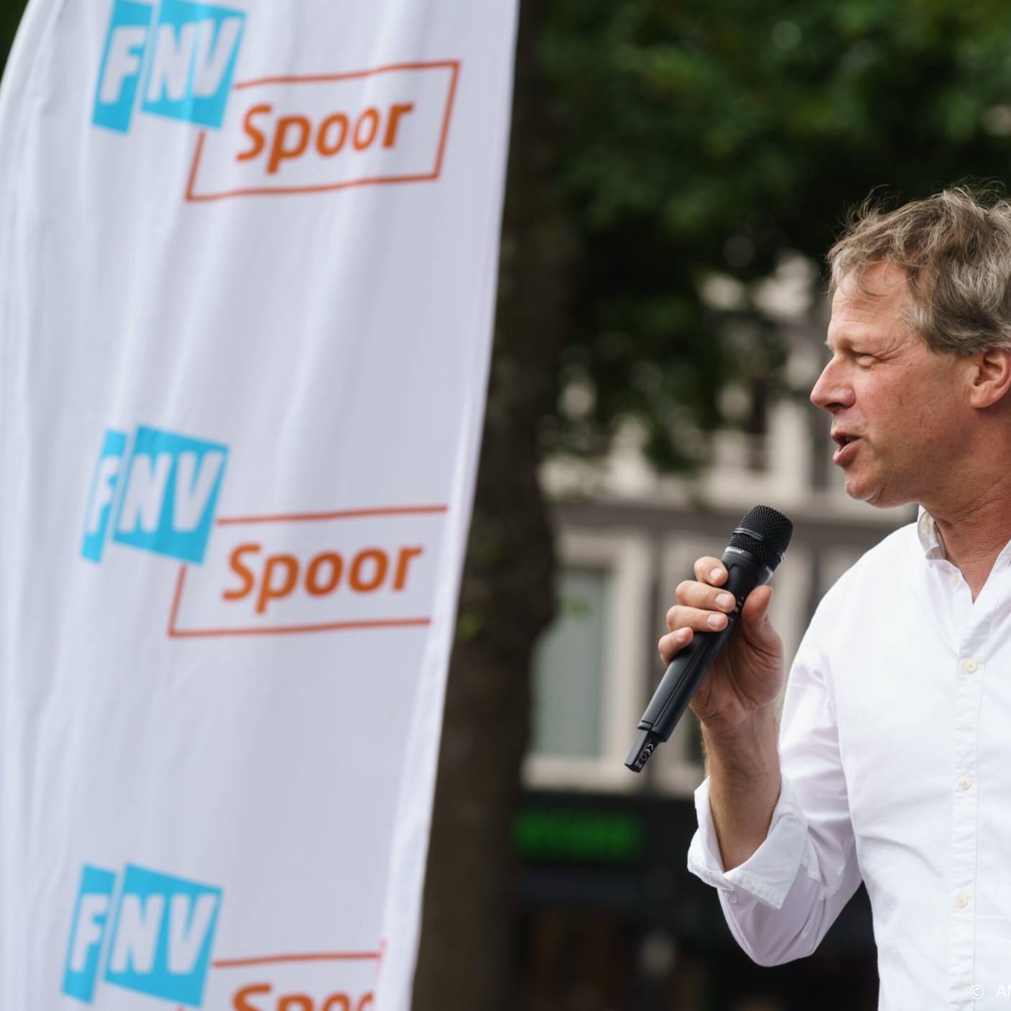 fnv koolmees wordt als topman ns verbinder die rintel niet was