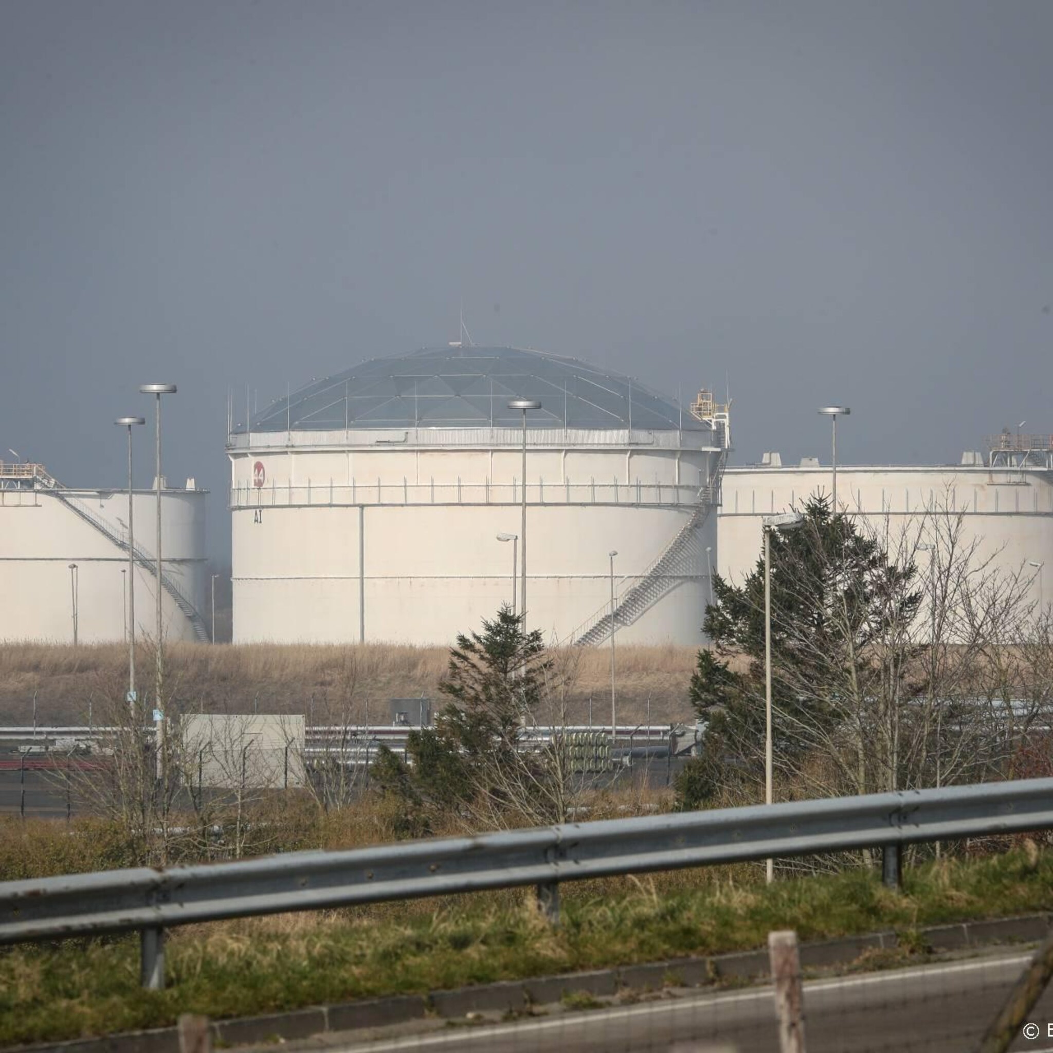 permanente politiebewaking bij duitse lng terminal na nord stream