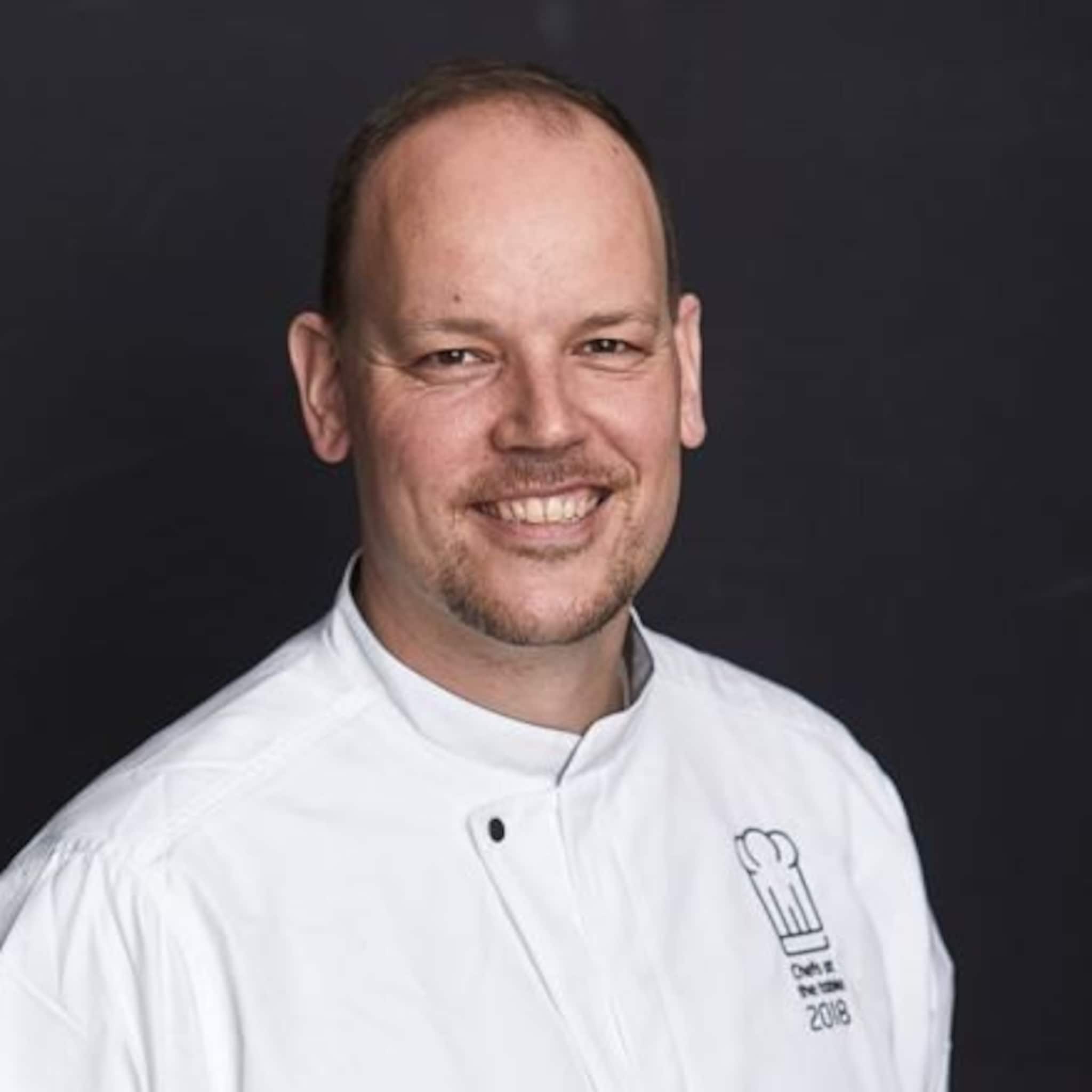 deze chef stak zijn kop in het zand en ging failliet nu helpt hij ondernemers