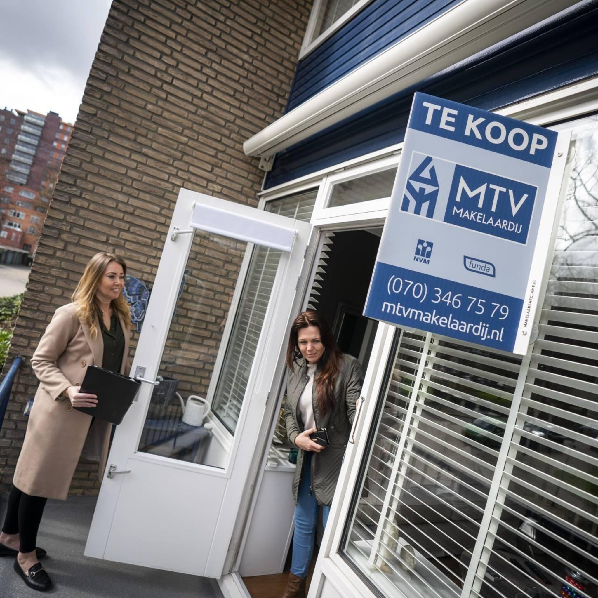 makelaarsland minder bezichtigingen en overbiedingen koophuizen