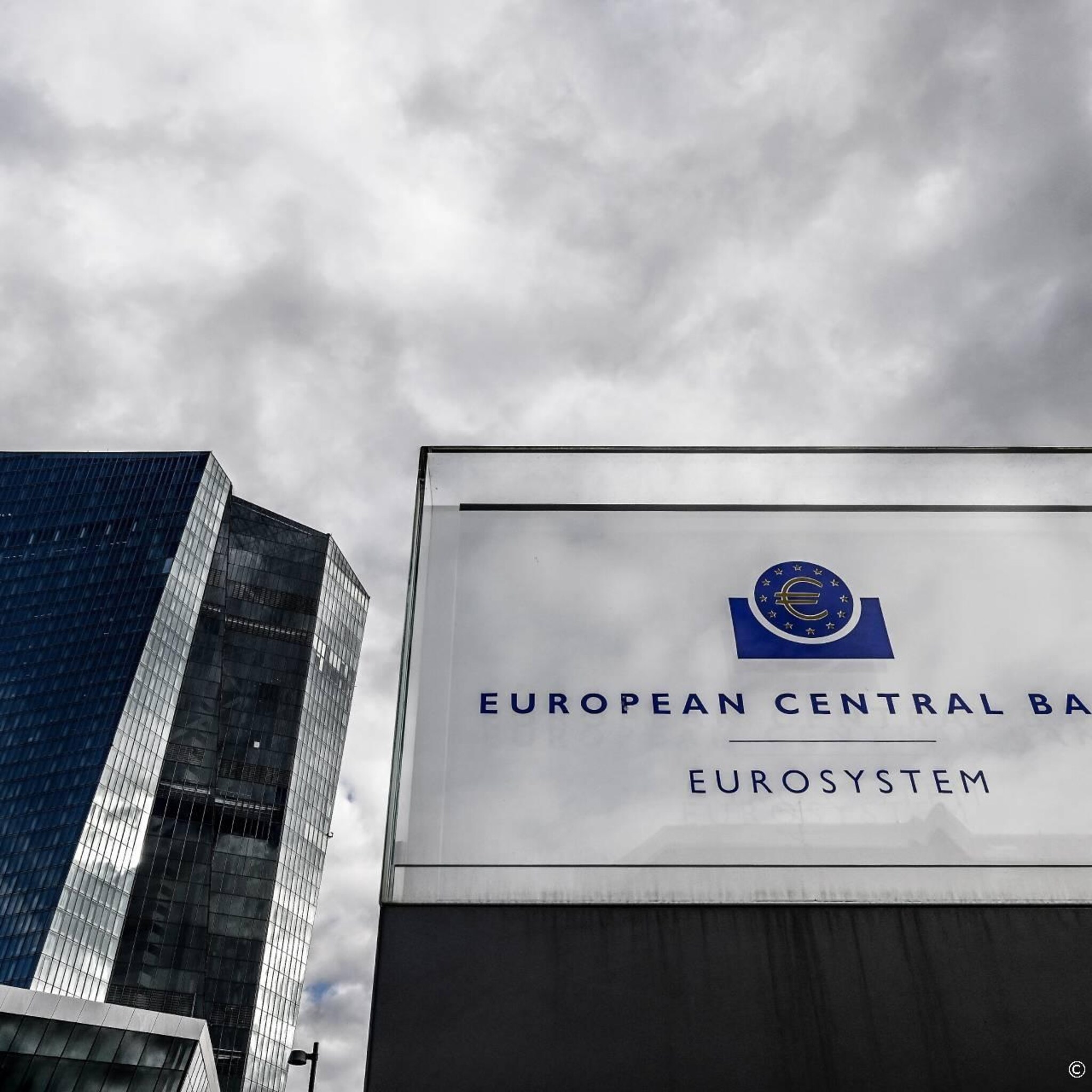 ecb directielid panetta ziet niets in ministerspost italie