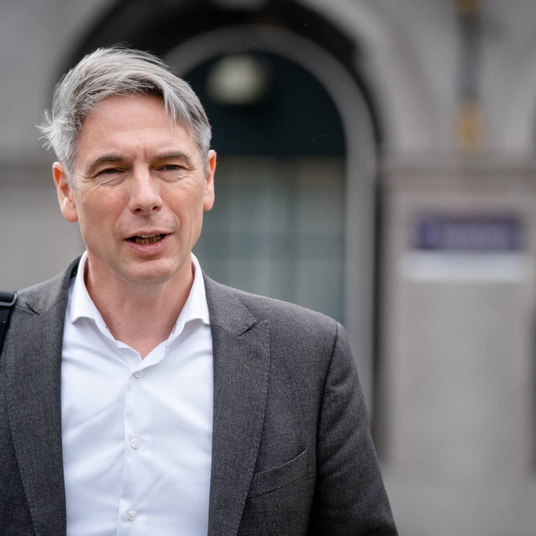 vakbond fnv hoge inflatie dwingt mensen tot ingrijpende keuzes