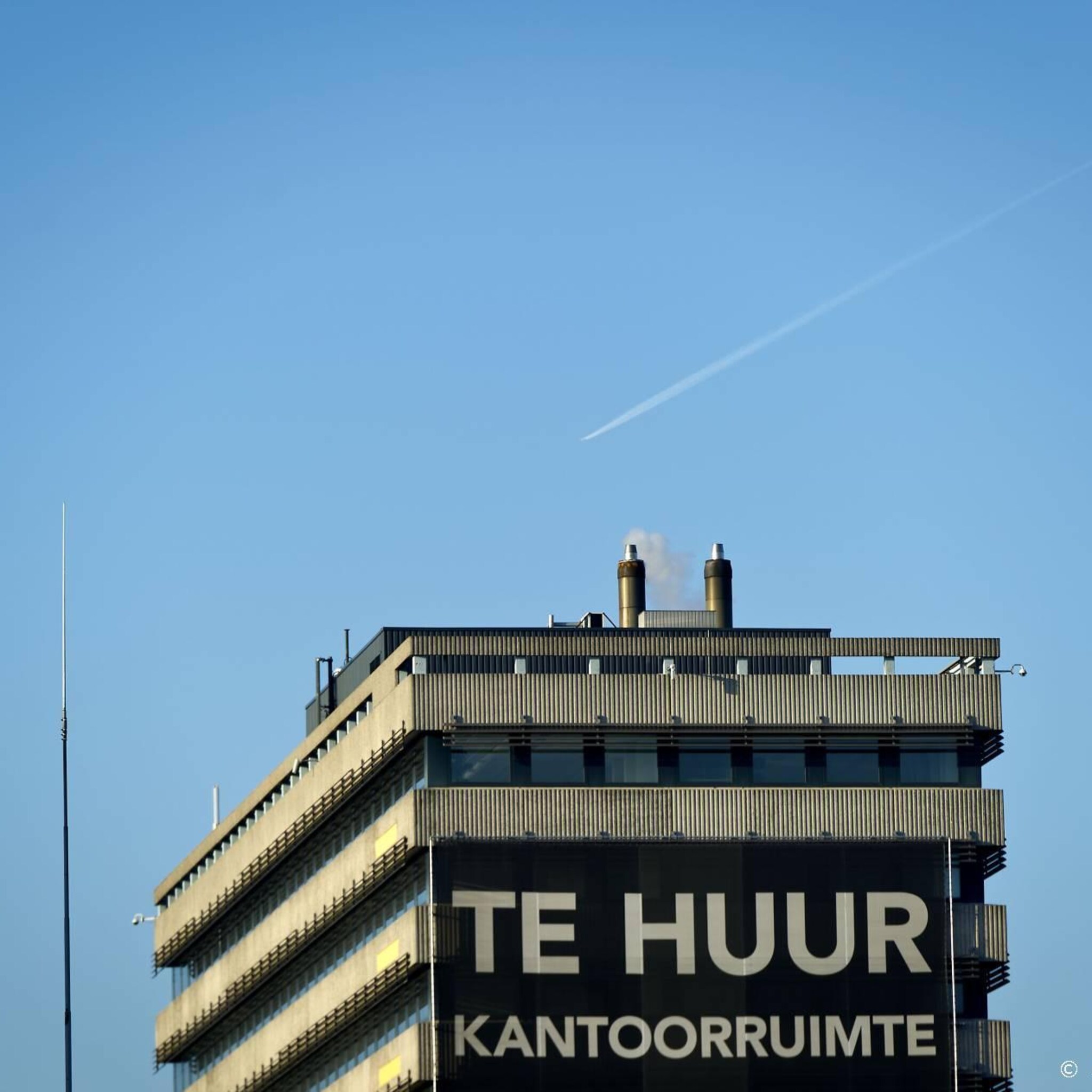 vastgoedadviseur bedrijven voorzichtig met nieuwe kantoorruimte