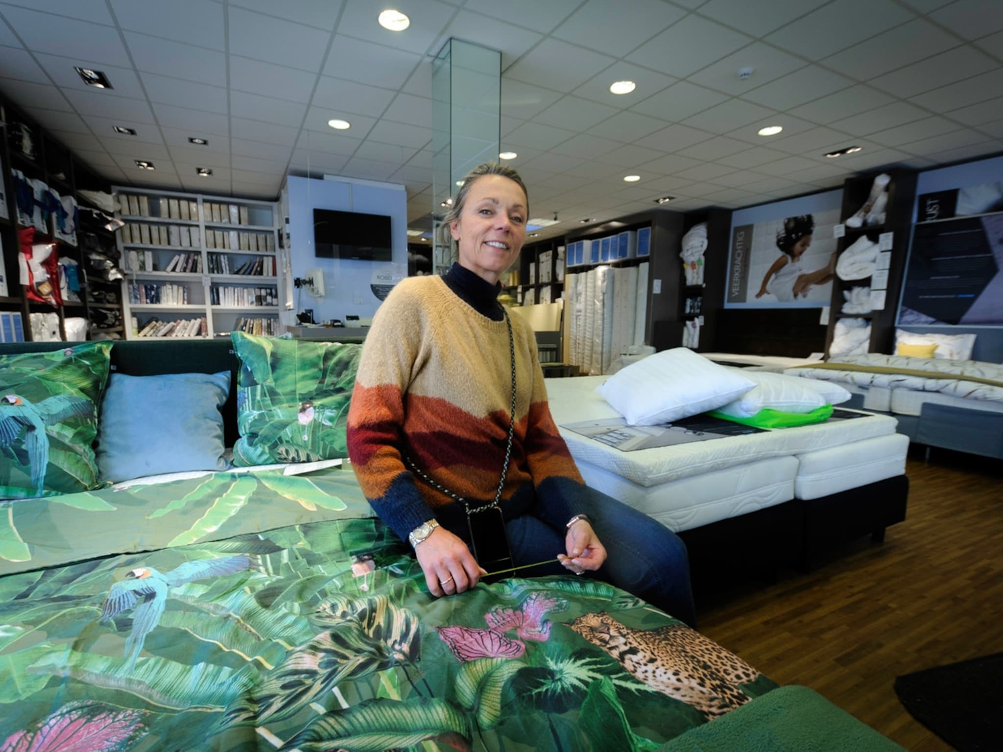 evelyn sluit de deuren van de winkel die haar vader 60 jaar geleden begon het is te onzeker geworden