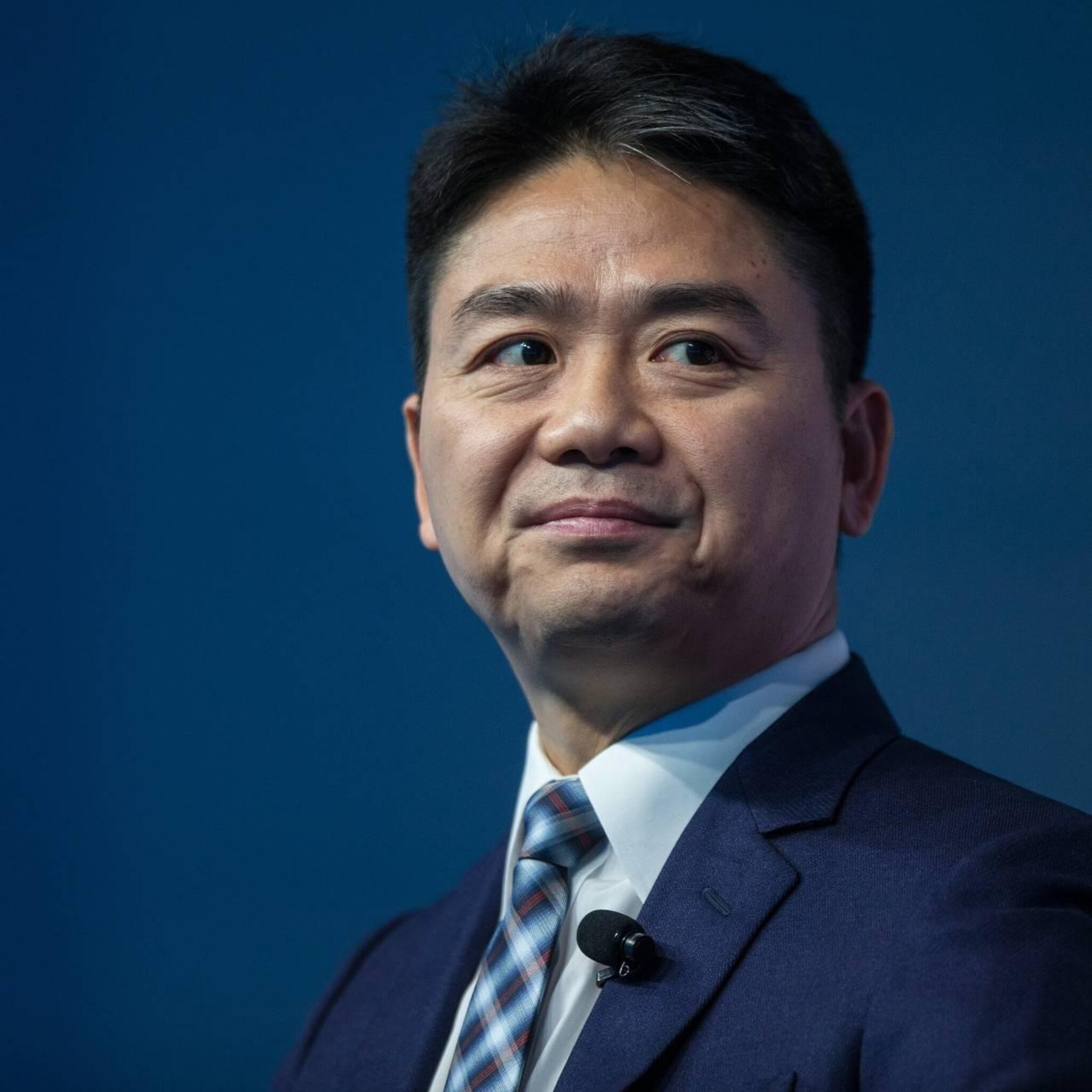 oprichter chinees techbedrijf jd com schikt in verkrachtingszaak