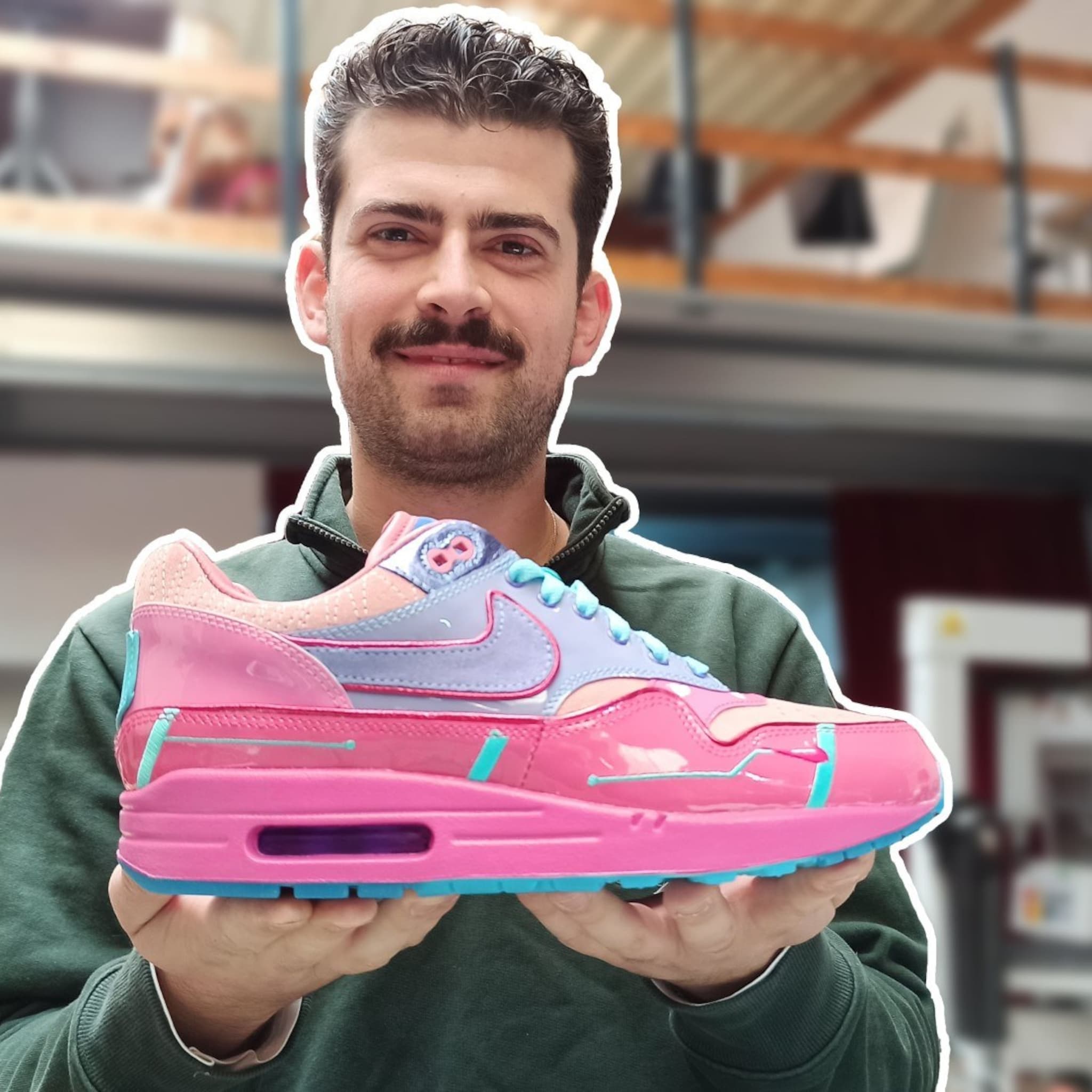sneakerdesigner sam 26 gaat de wereld over de duurste sneakers kosten richting de 5000 euro