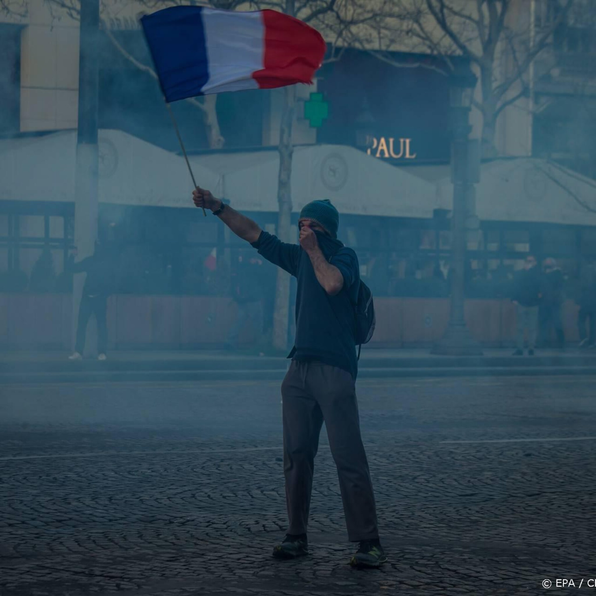 protesten in frankrijk om hoge prijzen en pensioenhervorming