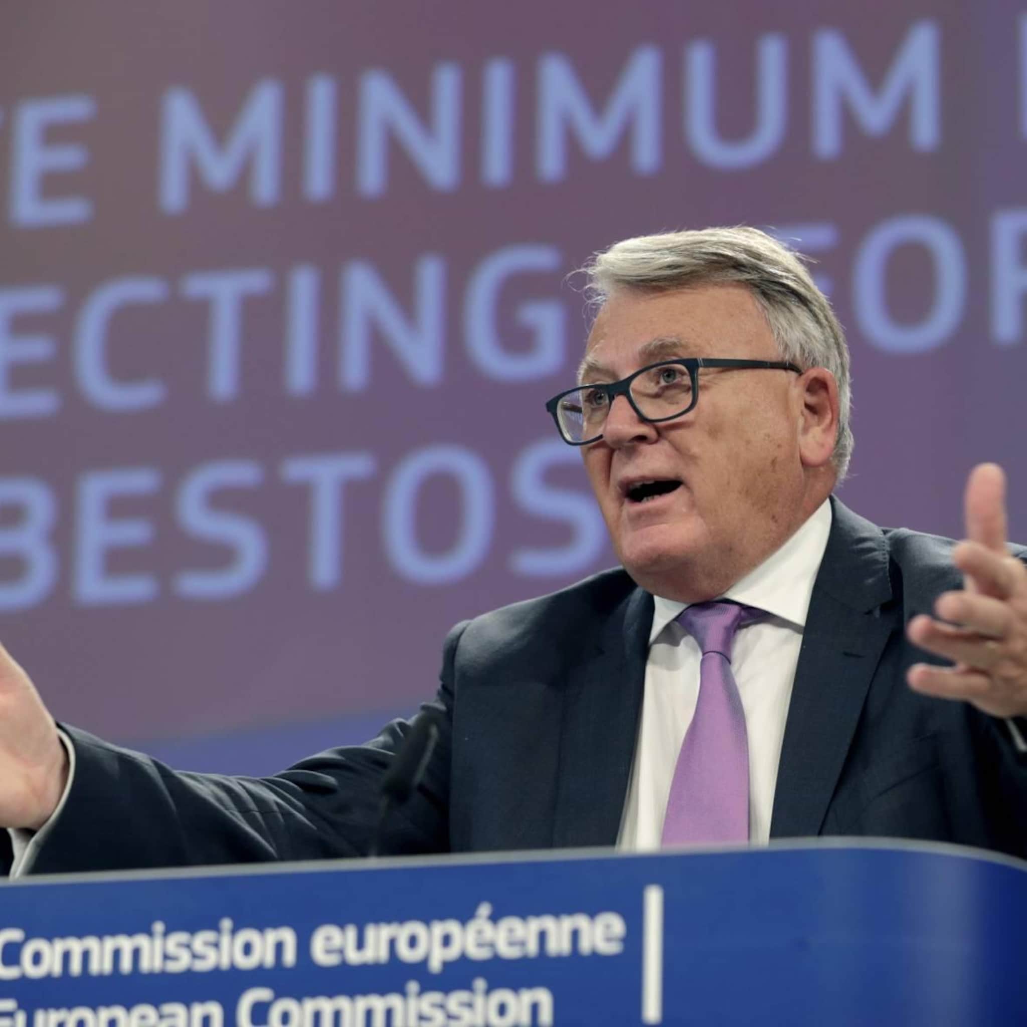 europese commissie voert strijd tegen asbest op