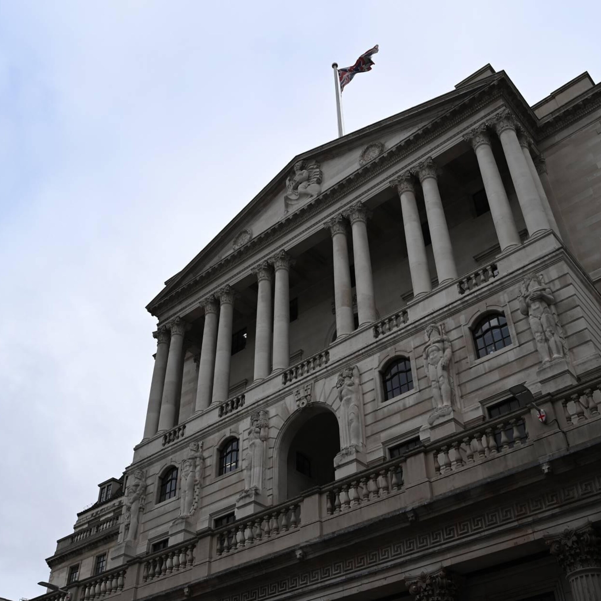 centrale bank vk grijpt in op obligatiemarkt na begrotingstumult