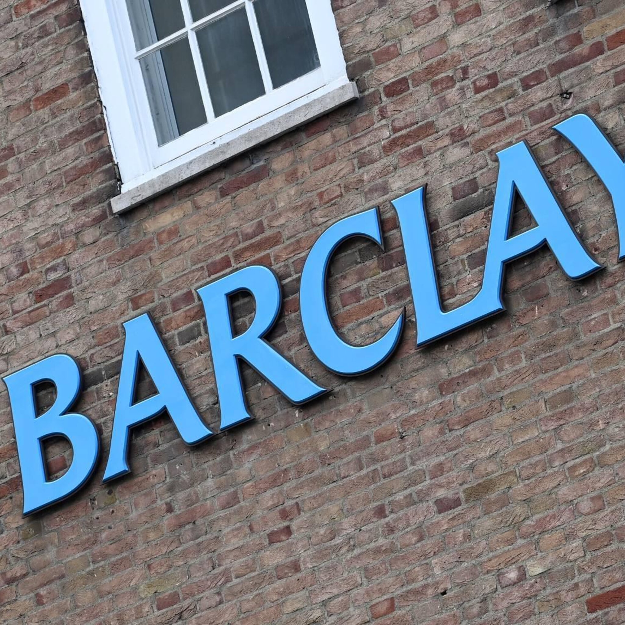 beurswaakhond vs legt boetes op aan reeks wall street firma s