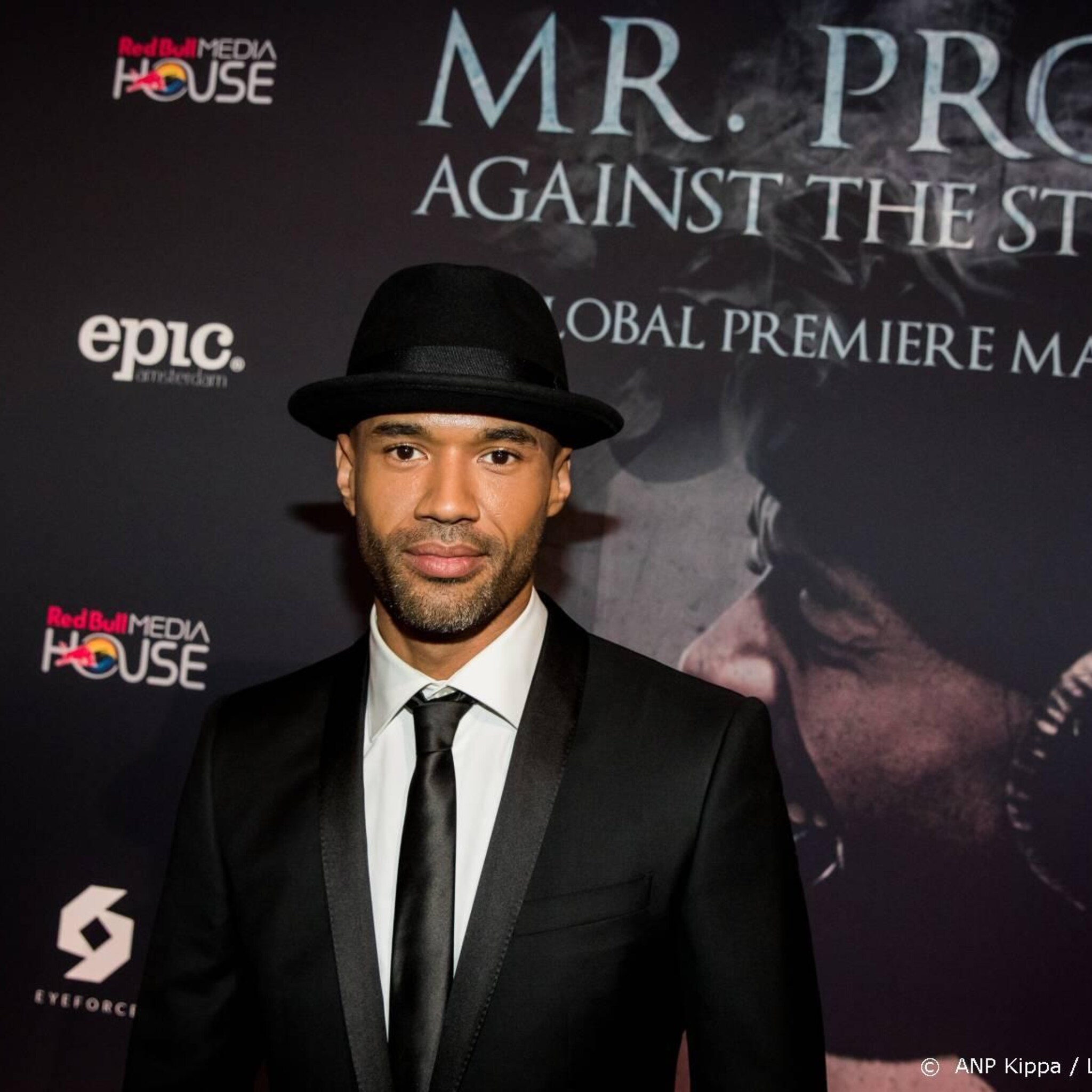 artiest mr probz daagt platenmaatschappij sony voor de rechter