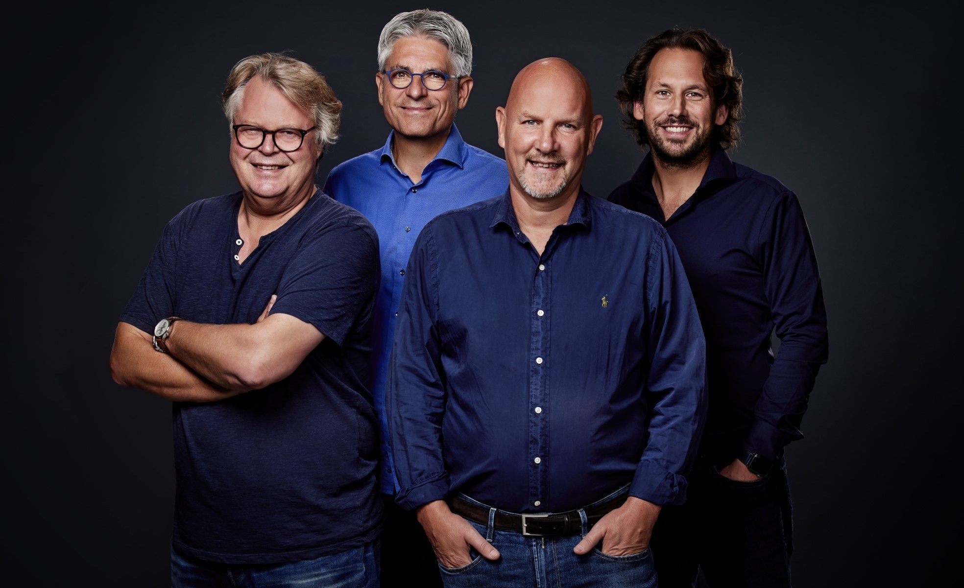 Van links naar rechts Henk Bout, Rob Overman, Jose Evers en Bauke Freiburg van Symphony.