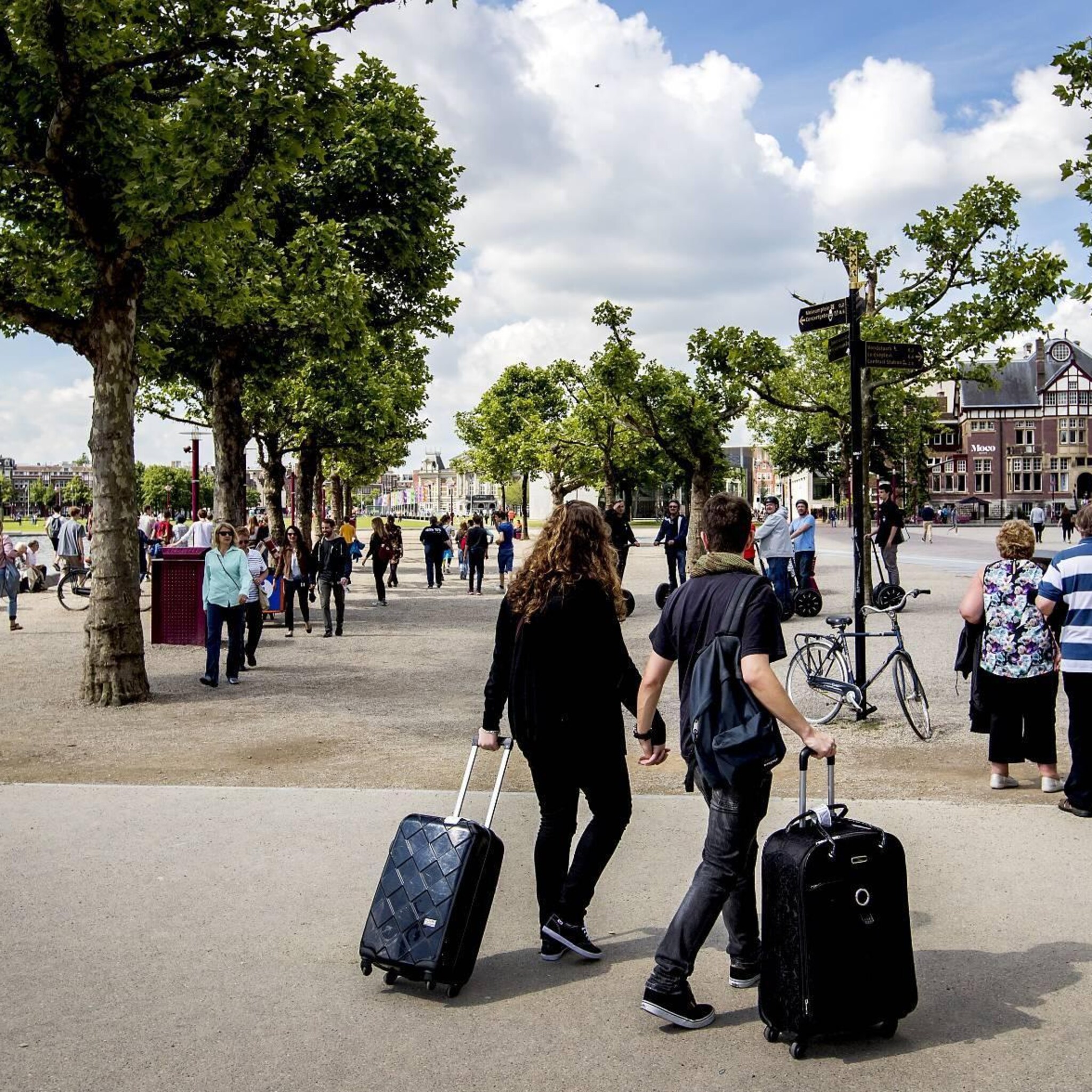 onderzoek toerisme nog niet terug op niveau van voor corona