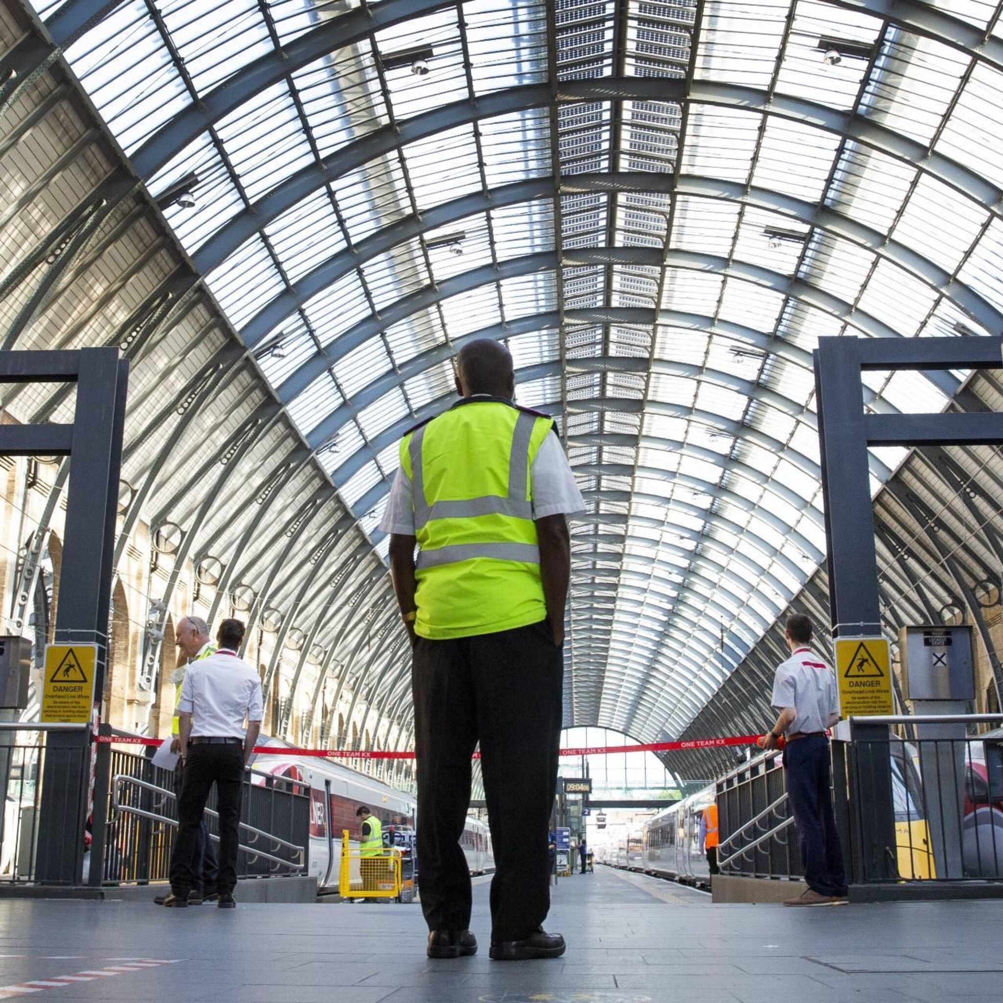 britse spoorbonden kondigen gezamenlijke staking aan voor oktober