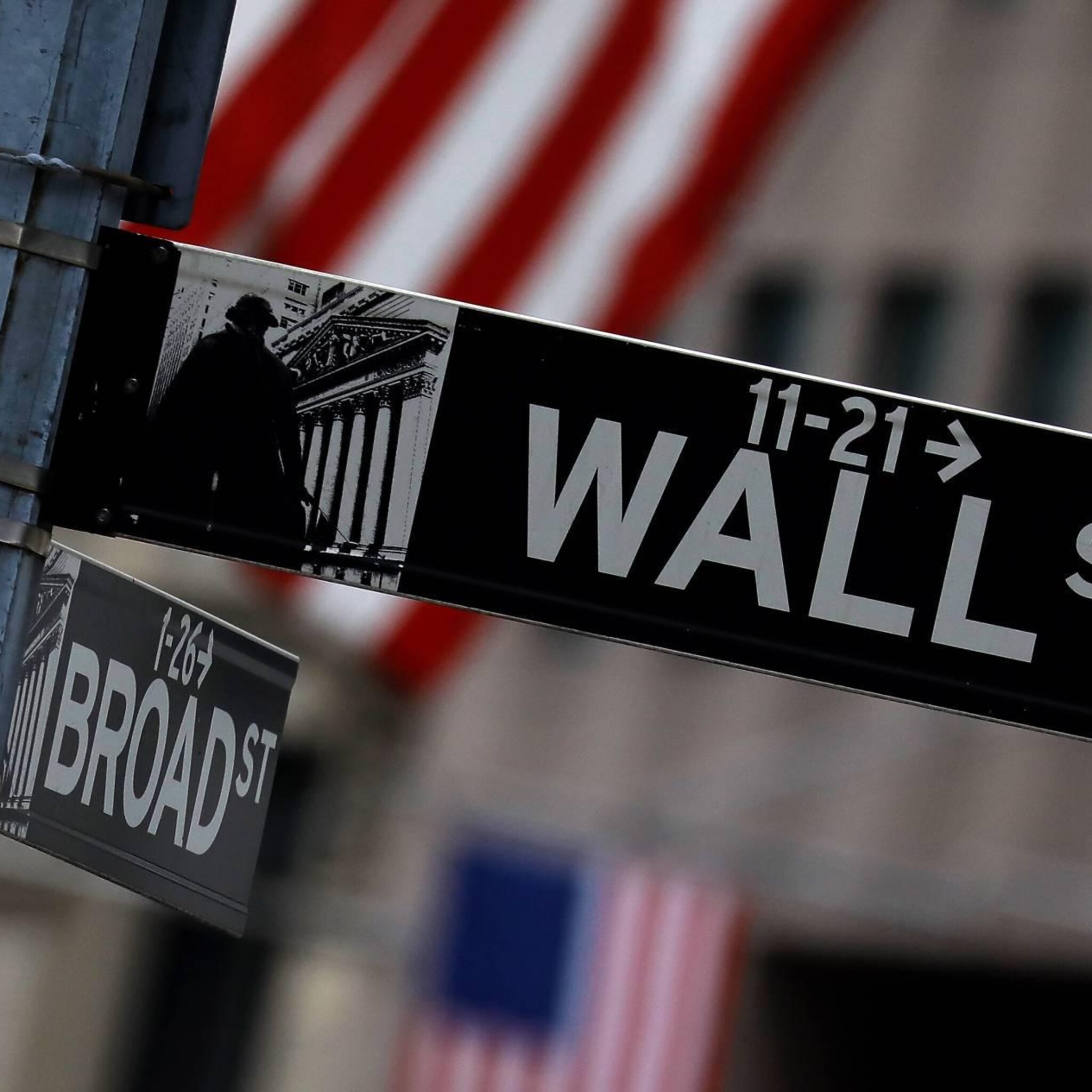 autobouwer ford hard onderuit op roodgekleurd wall street