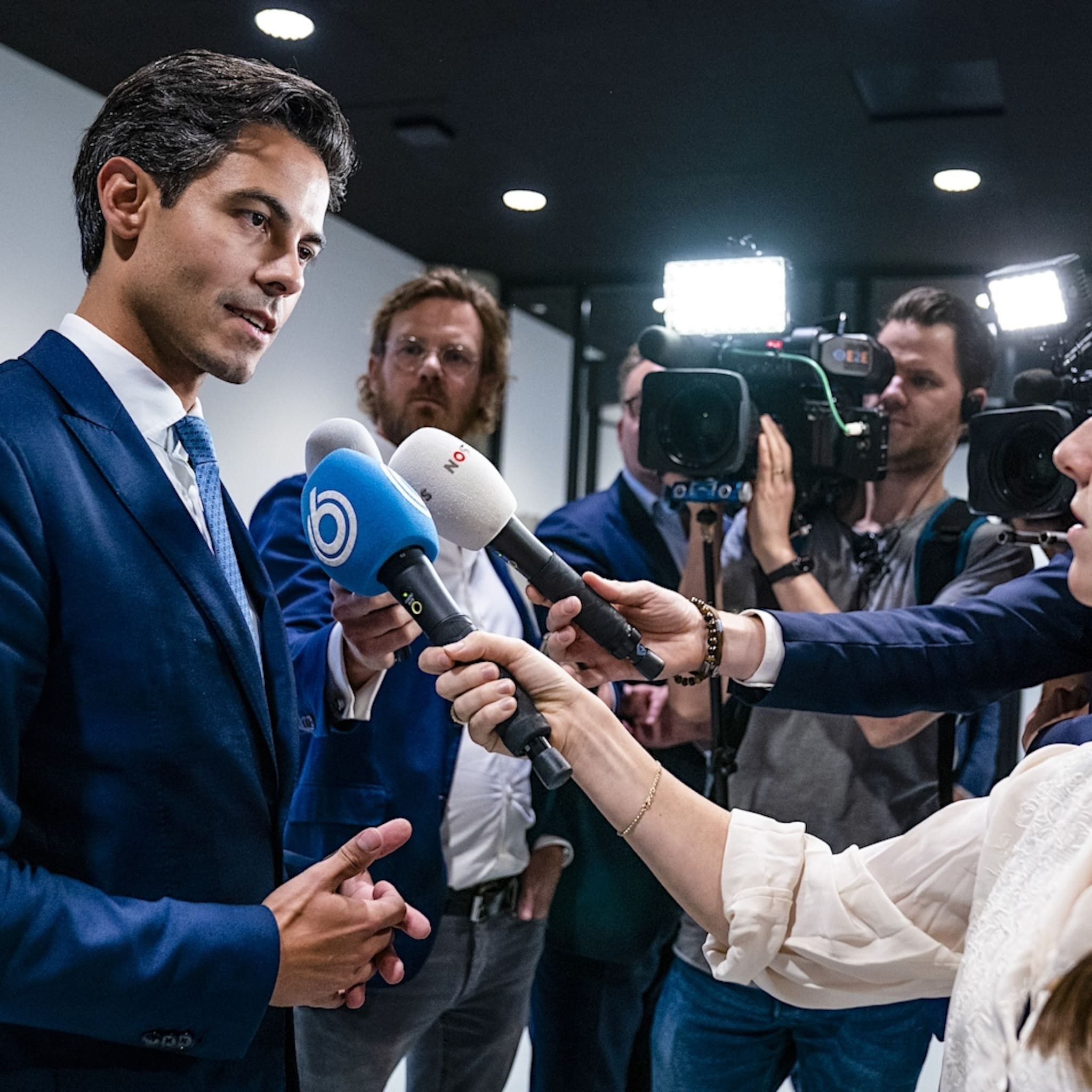 kabinet wil door met prijsplafond voor gas en stroom constructief gesprek energiemaatschappijen