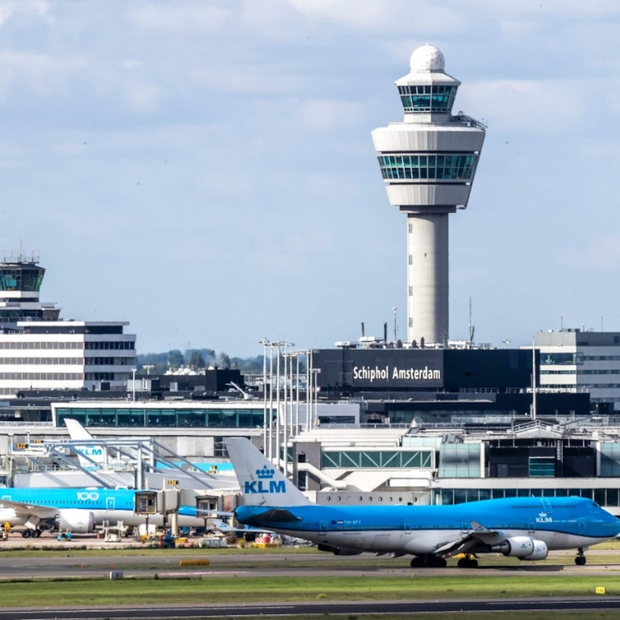 voor een vergadering met vliegtuig bedrijven steeds kritischer op zakenreis