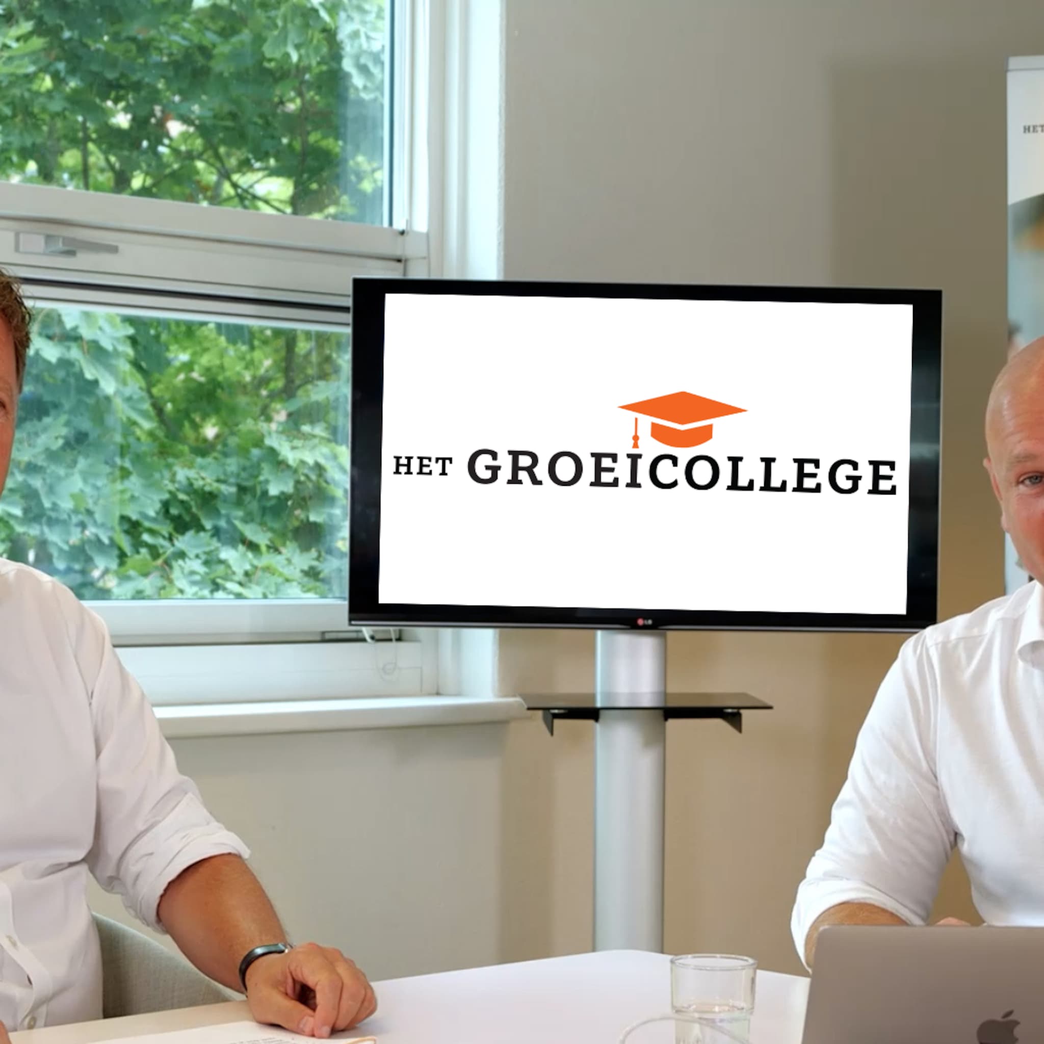experts bewijzen hoe groei in theorie en praktijk samenkomt in het groeicollege