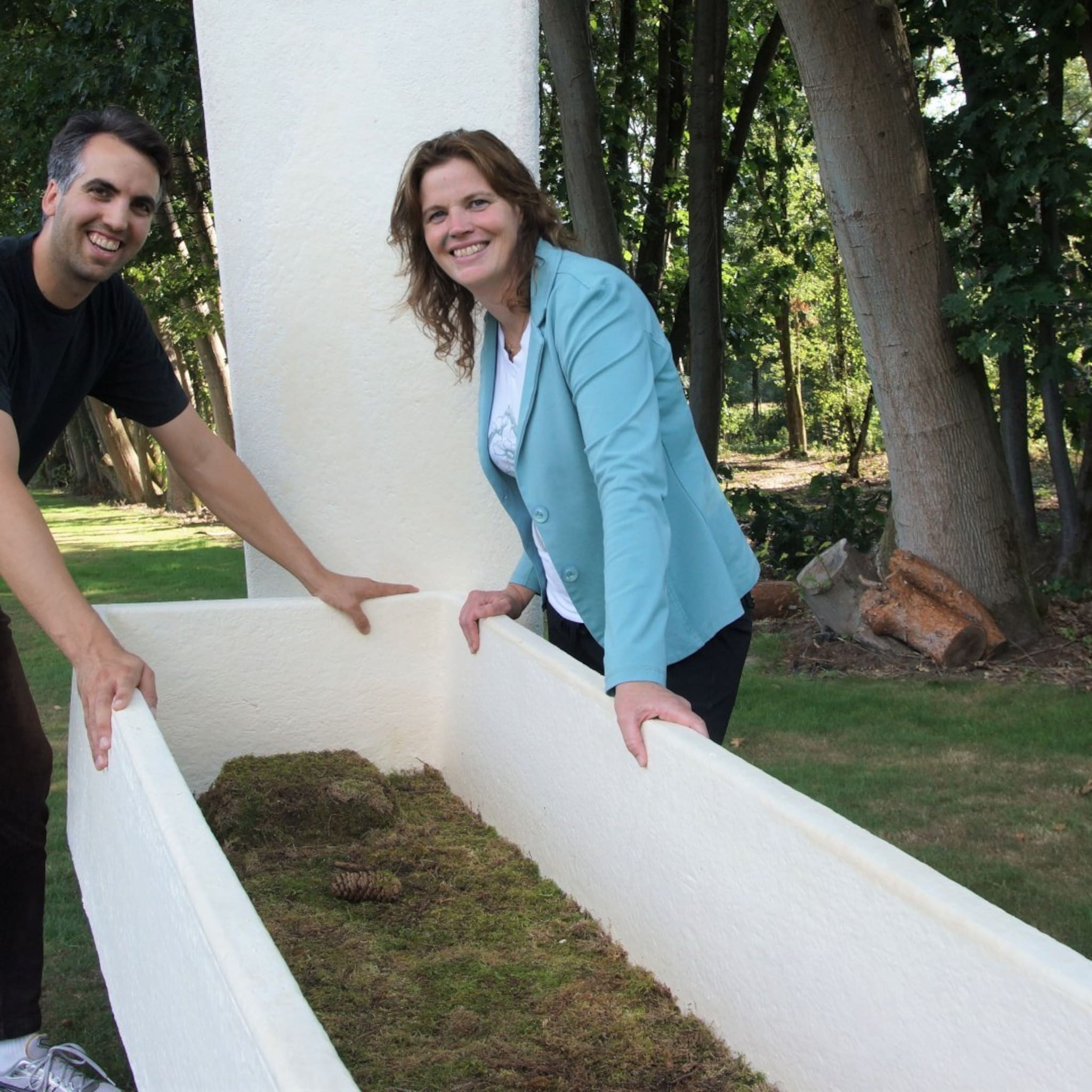 levende doodskist uit dragons den gaat live met dela