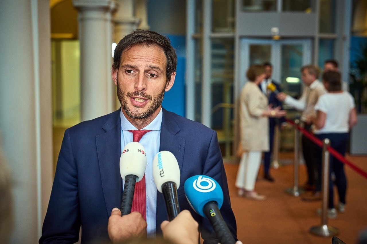 rutte over koopkrachtcrisis effecten van hoge prijzen op z n hoogst te verzachten