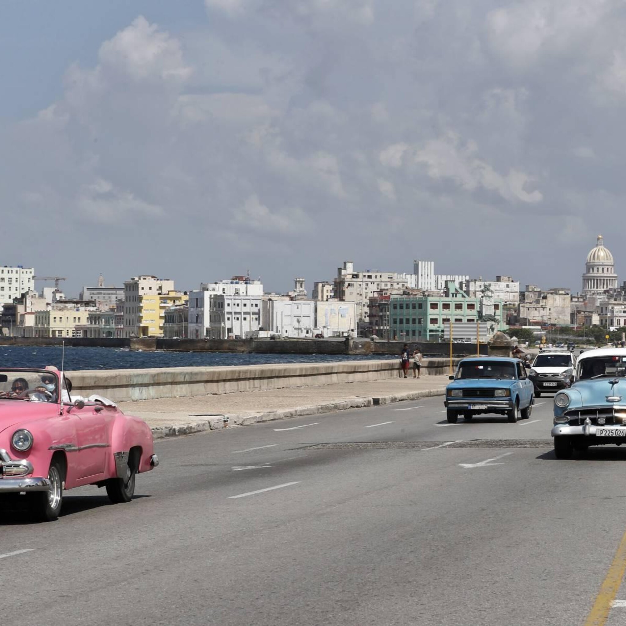 cuba staat buitenlands kapitaal in groot en detailhandel toe