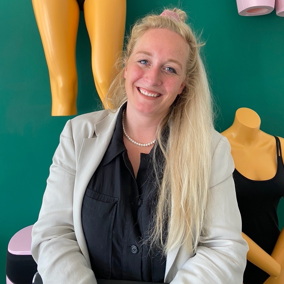 Anneloes Nieuwenhuijse, de oprichter van Lotties Period Underwear.