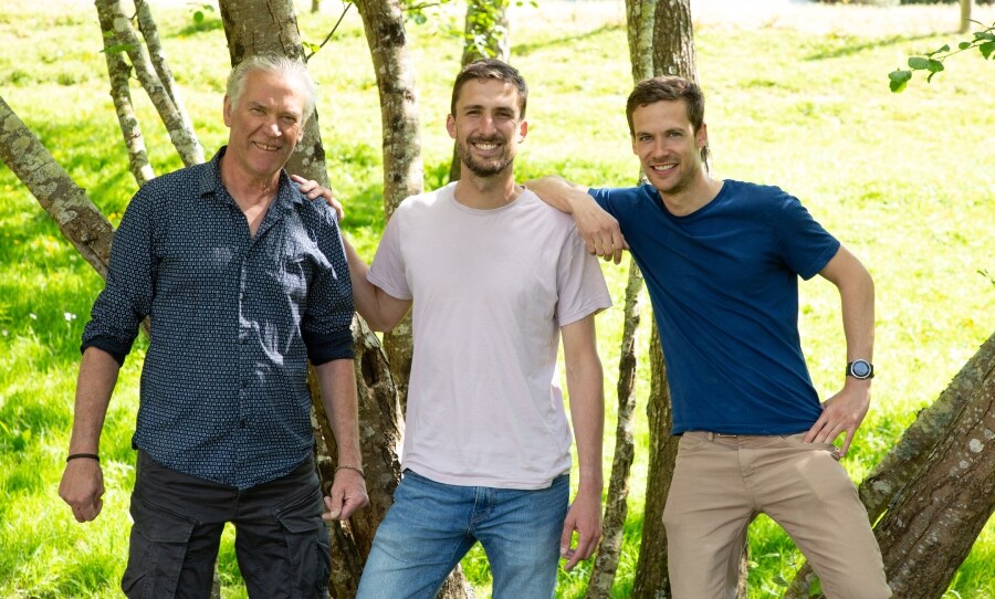 Pierre, Thijs en Piet op Village de la Guyonnière.