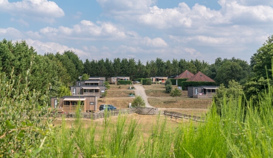 Luxe lodges op de camping.