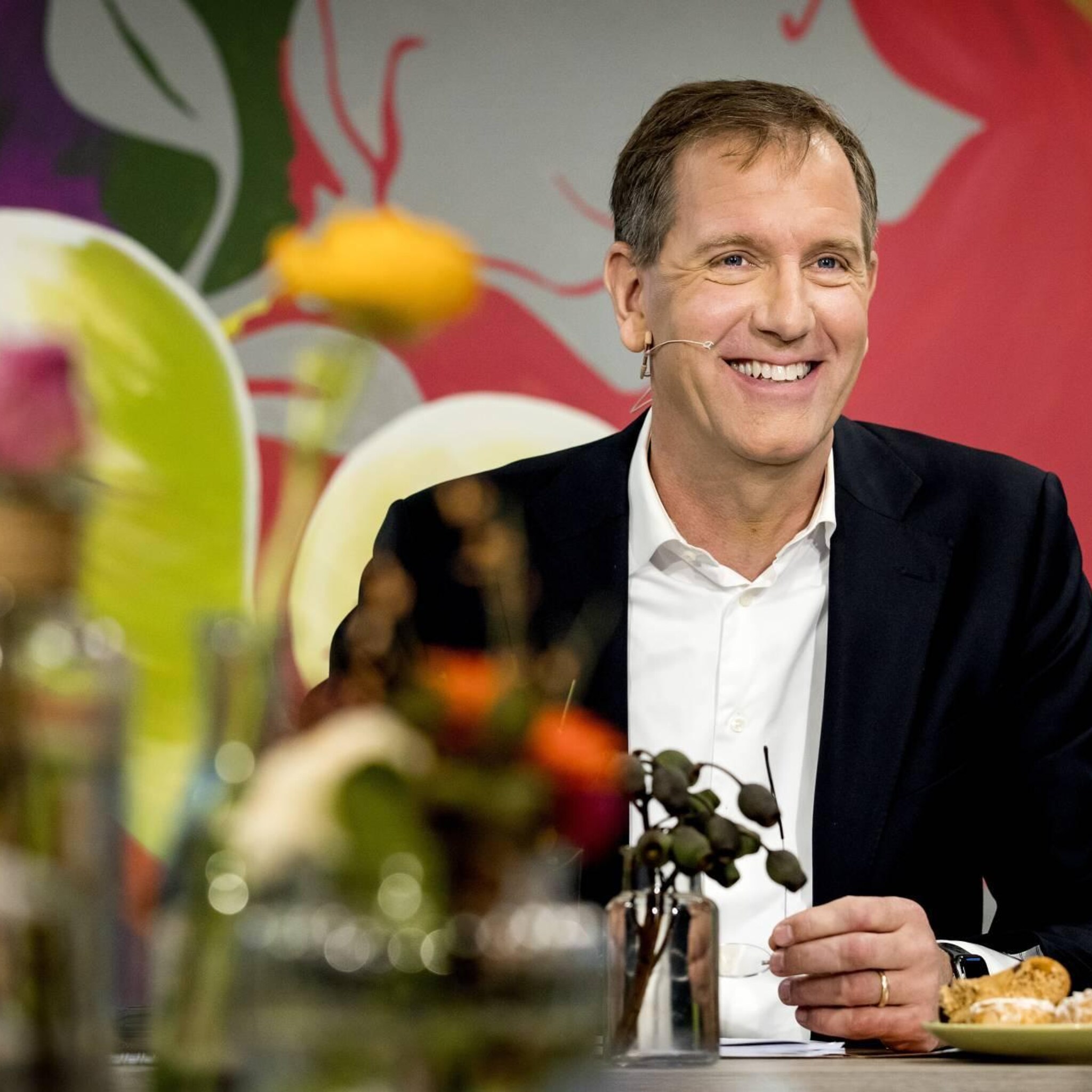 topman rabobank wil dat iedereen meepraat over stikstofdossier