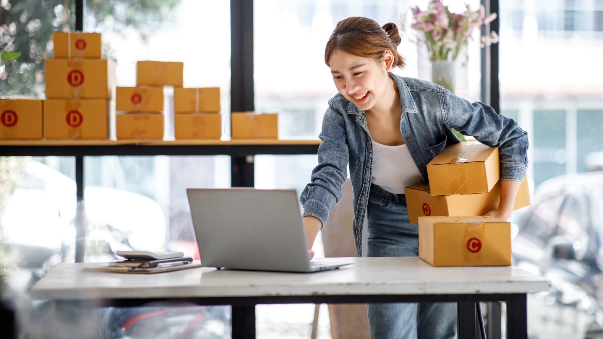 Werken voor een platformbedrijf is volgens de KVK 'aantrekkelijk voor jongeren'. Foto: Shutterstock