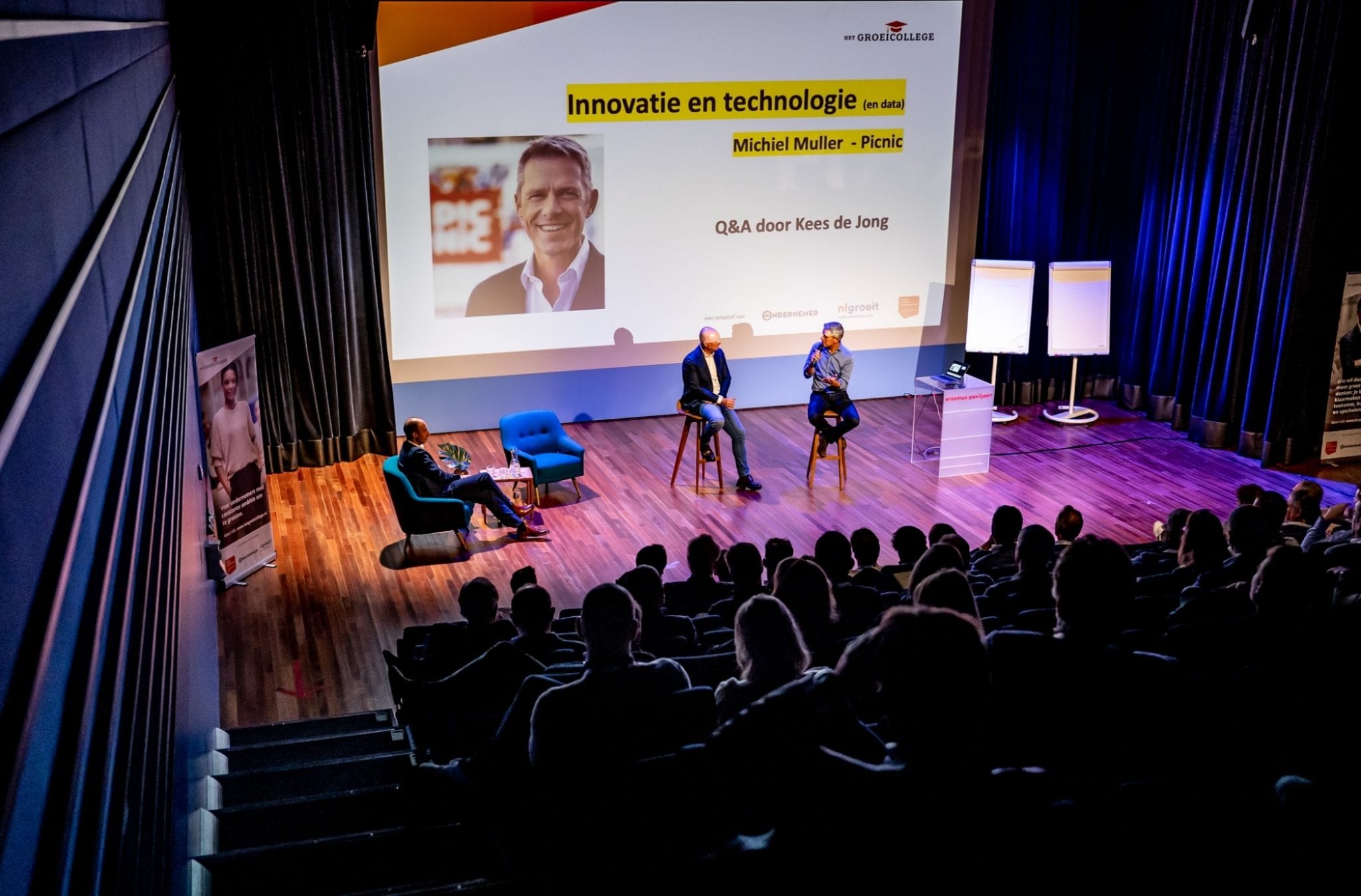 Kees de Jong tijdens de opleidingsdag van Het Groeicollege in gesprek met Michiel Muller, van Picnic. Foto: Nico Alsemgeest.