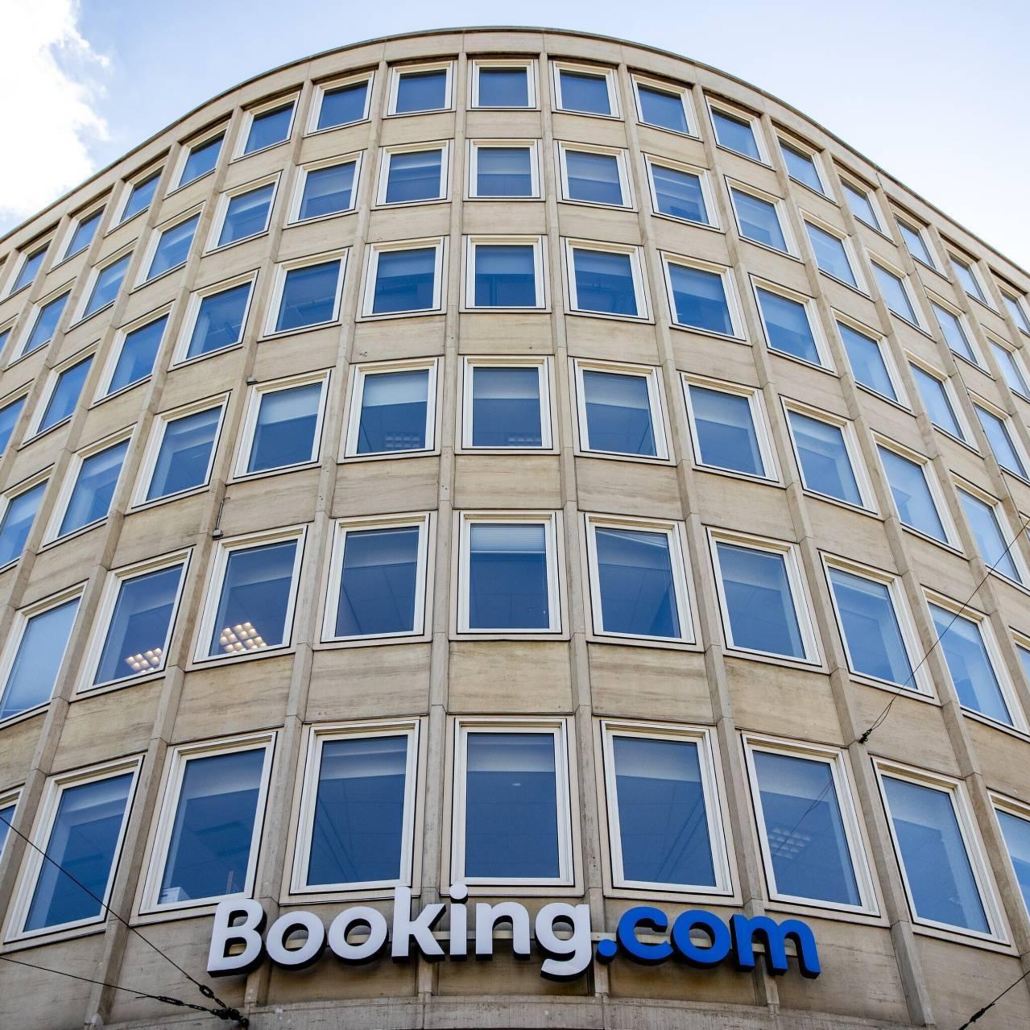 moederbedrijf hotelsite booking doet het beter dan voor corona