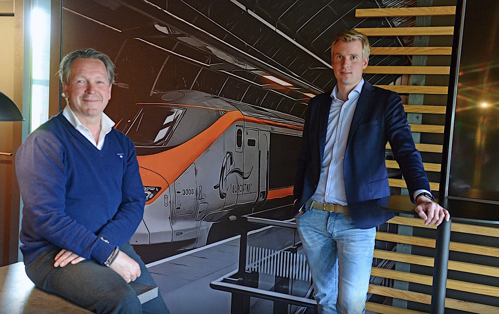 Directieleden Bart van Munster (r) en Alexander Mul (l) van Sqills in Enschede, waarvoor Siemen vorig jaar een half miljard euro betaalde. Foto: Annina Romita