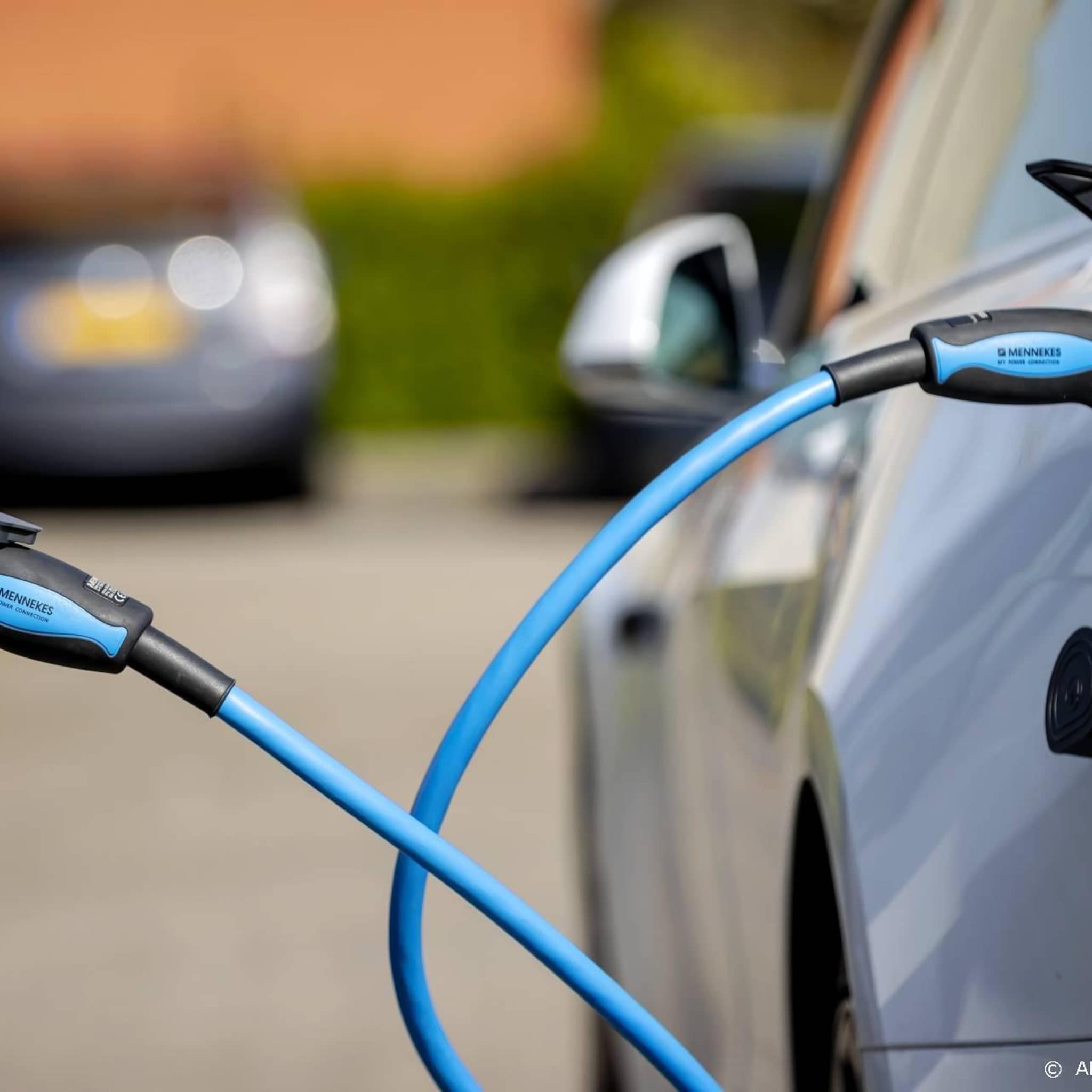 rapport nieuw type batterij maakt elektrische auto schoner