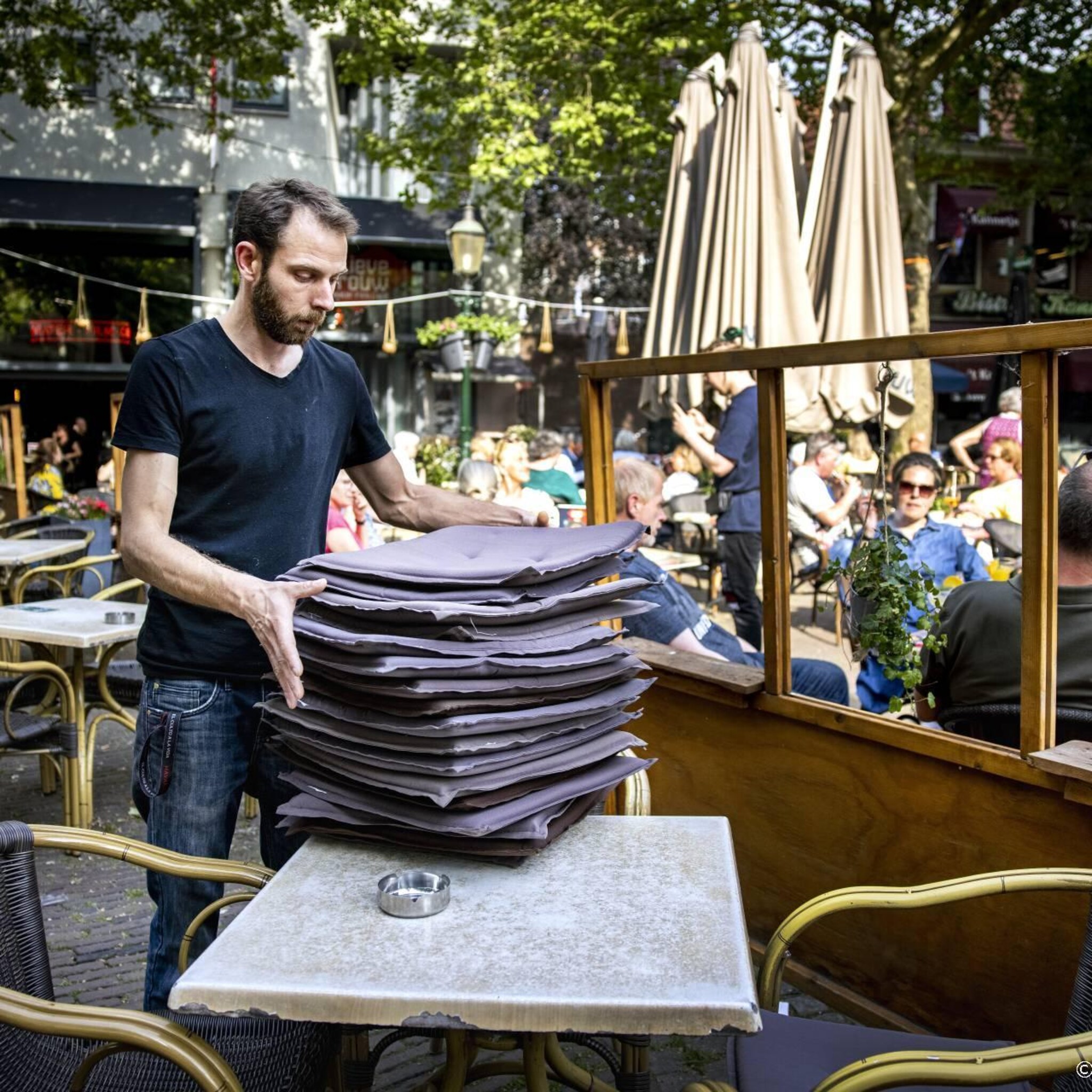 scp goed loon bieden niet genoeg om personeel te vinden