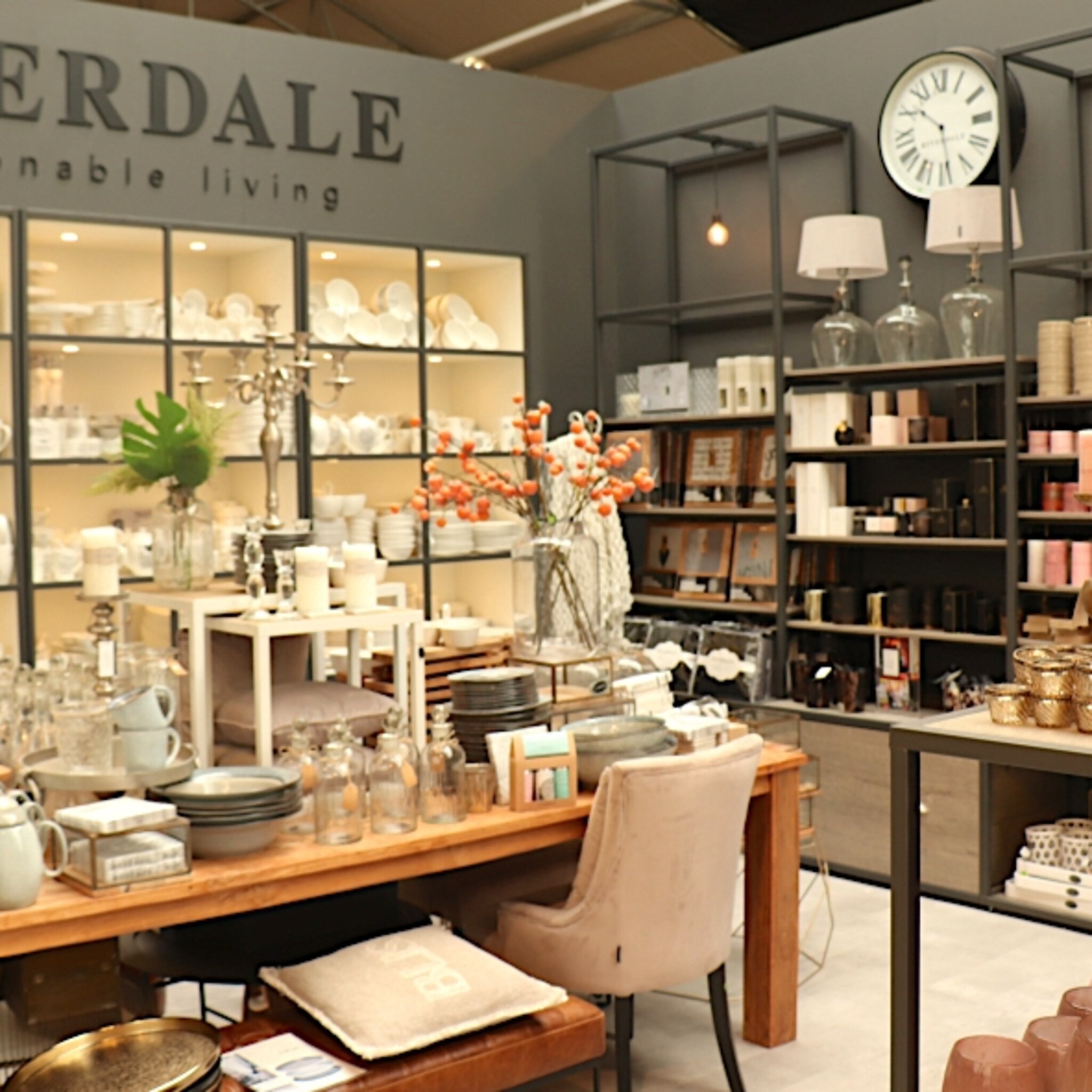 na ambitieuze nieuwe plannen woonmerk riverdale failliet