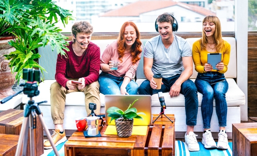 Generatie Z is de demografische generatie volgend op de Millennials. Ze zijn geboren tussen 1996 en 2015. Foto: Shutterstock.