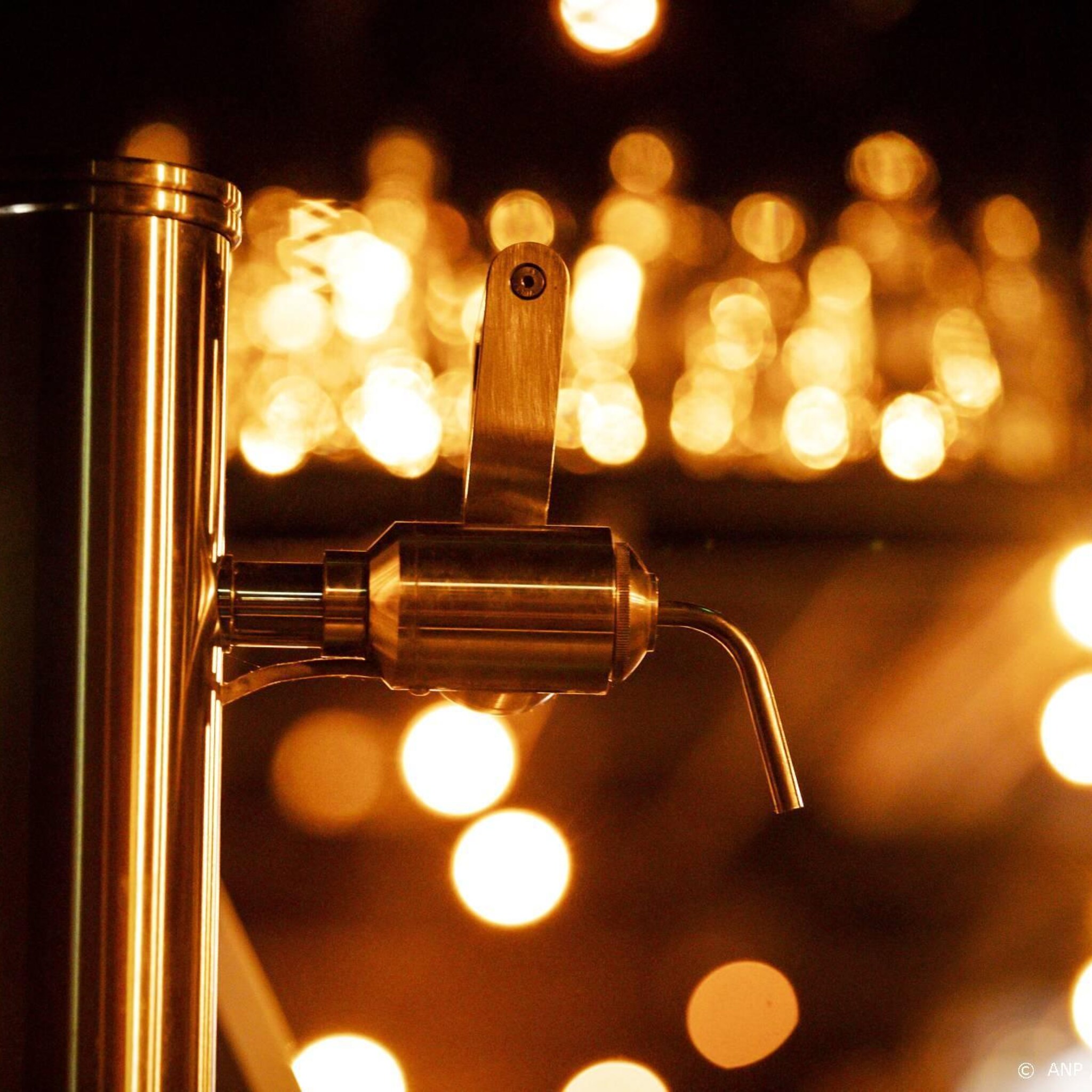 consument besteedde meer aan kapper cafe en andere diensten