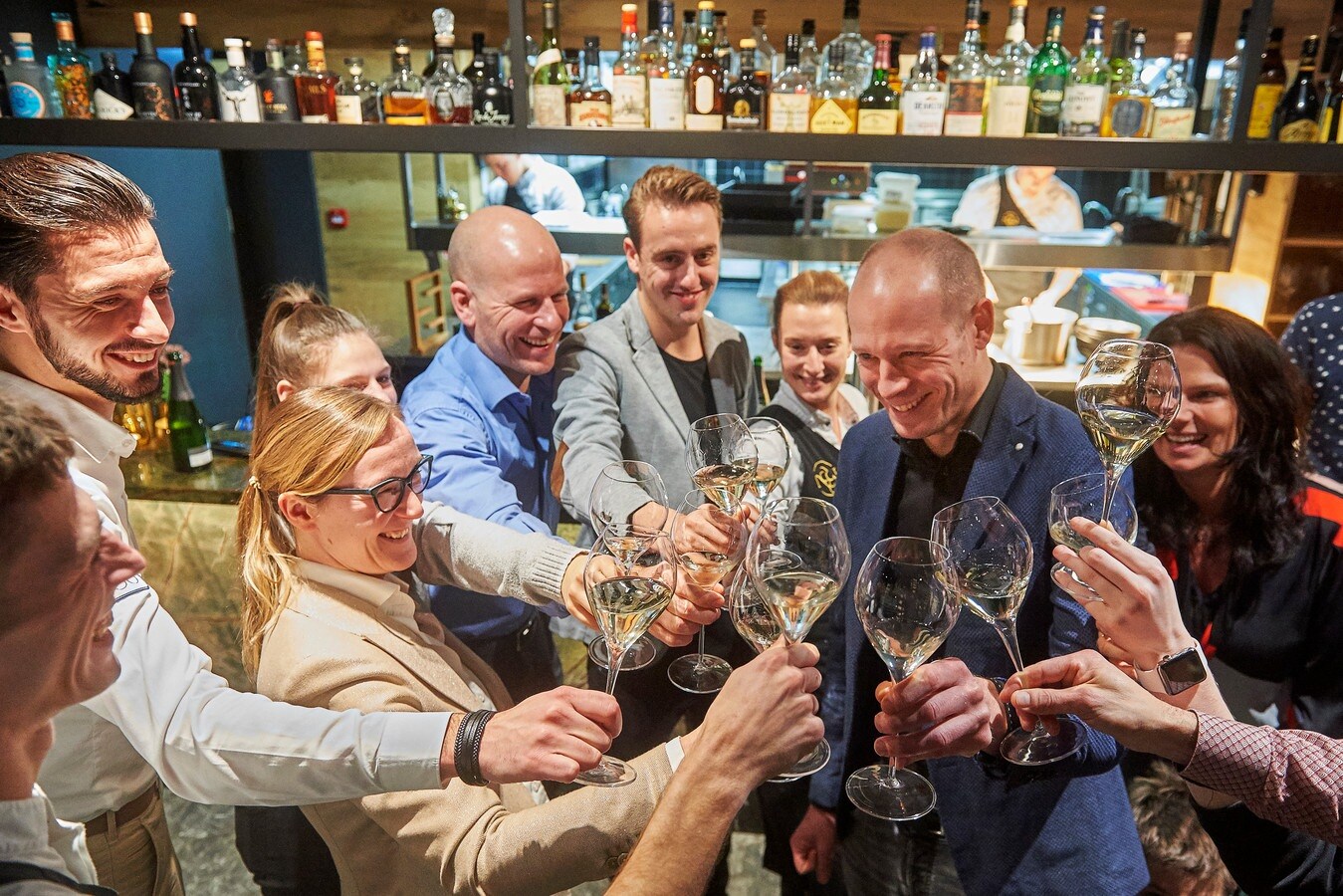 In januari 2020 was het nog feest bij Restaurant Oonivoo in Uden. Toen werd duidelijk dat het restaurant de Michelinster had behouden. Inmiddels is het restaurant die ster kwijt. Foto: Van Assendelft Fotografie.