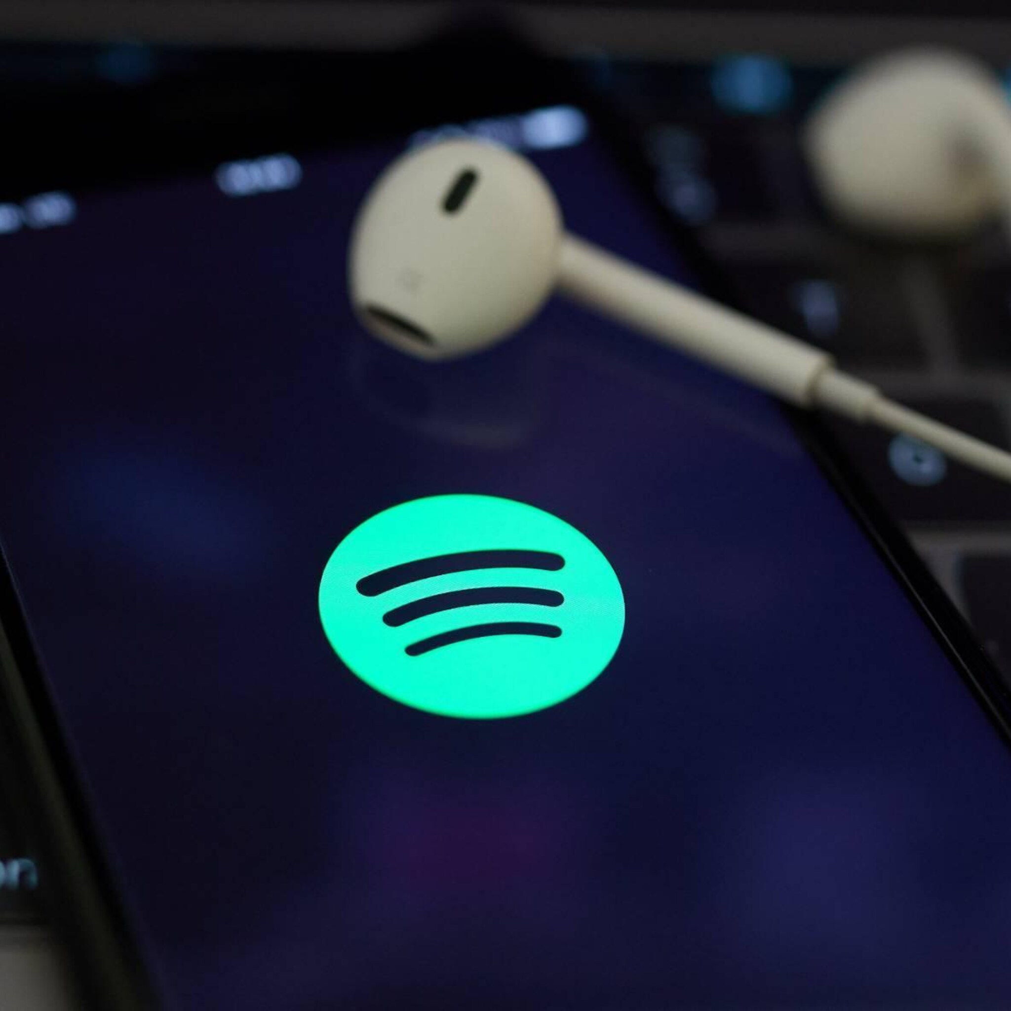 spotify voorziet binnen twee jaar winst uit podcasts